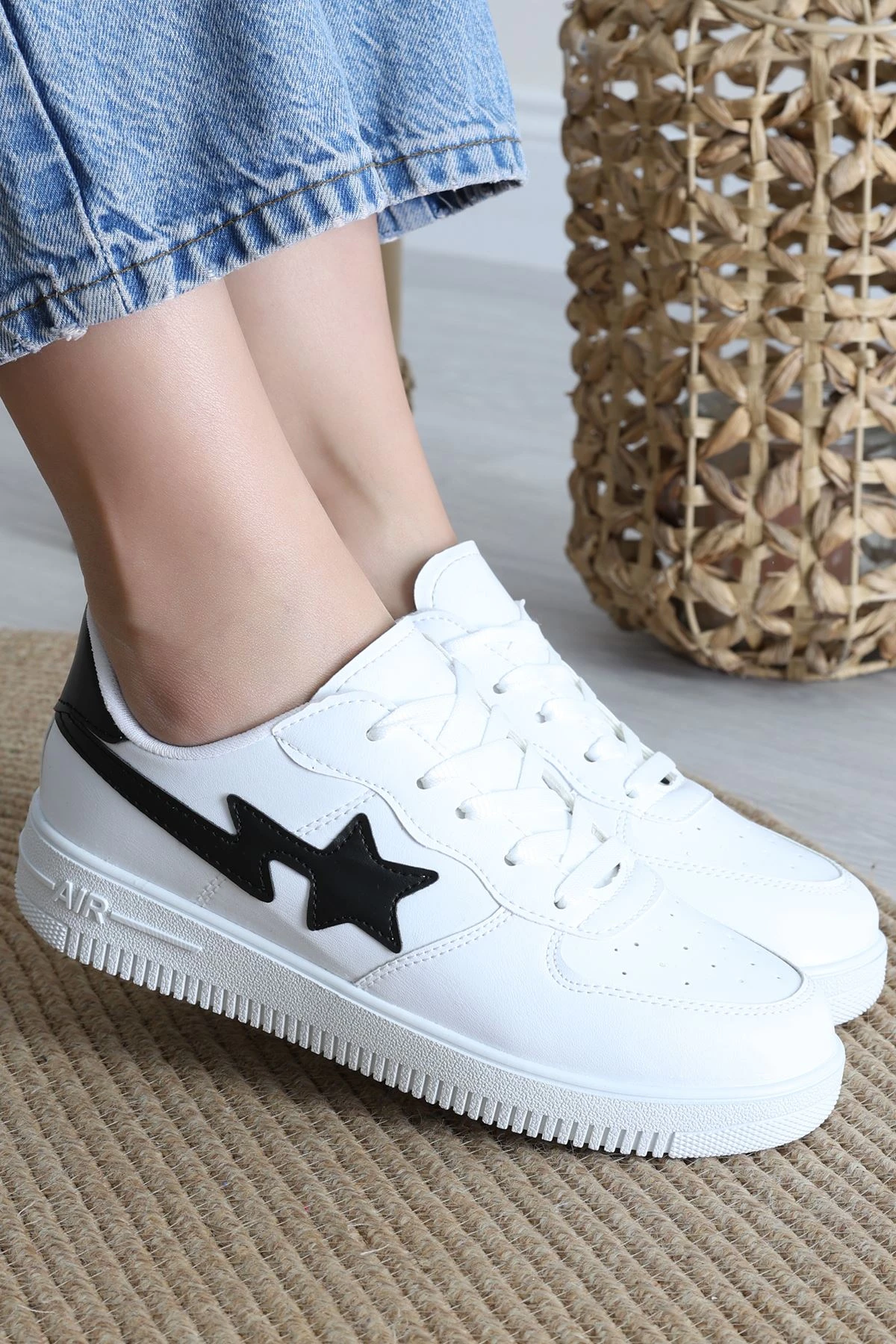 Günlük Ayakkabı Beyazsiyah - 12149.264.