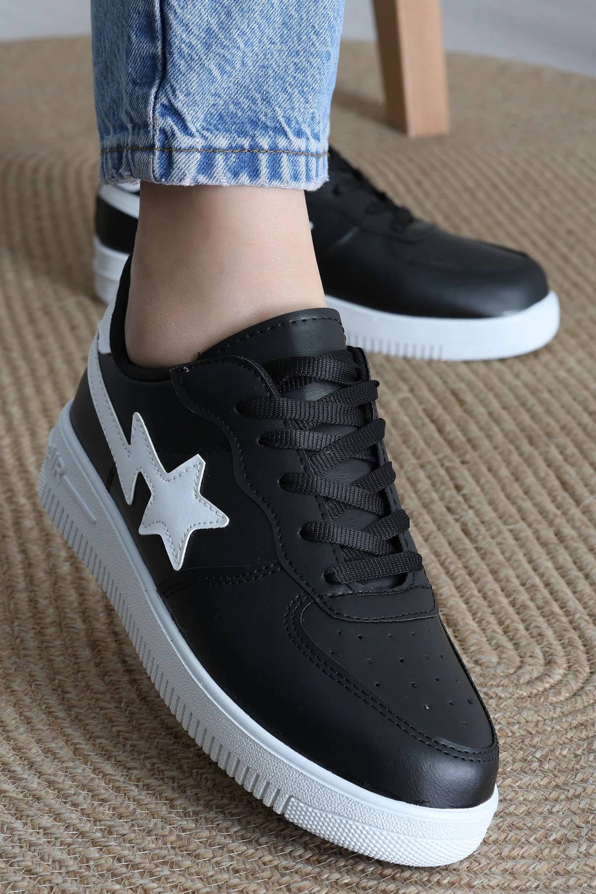 Günlük Ayakkabı Siyahbeyaz - 12149.264.