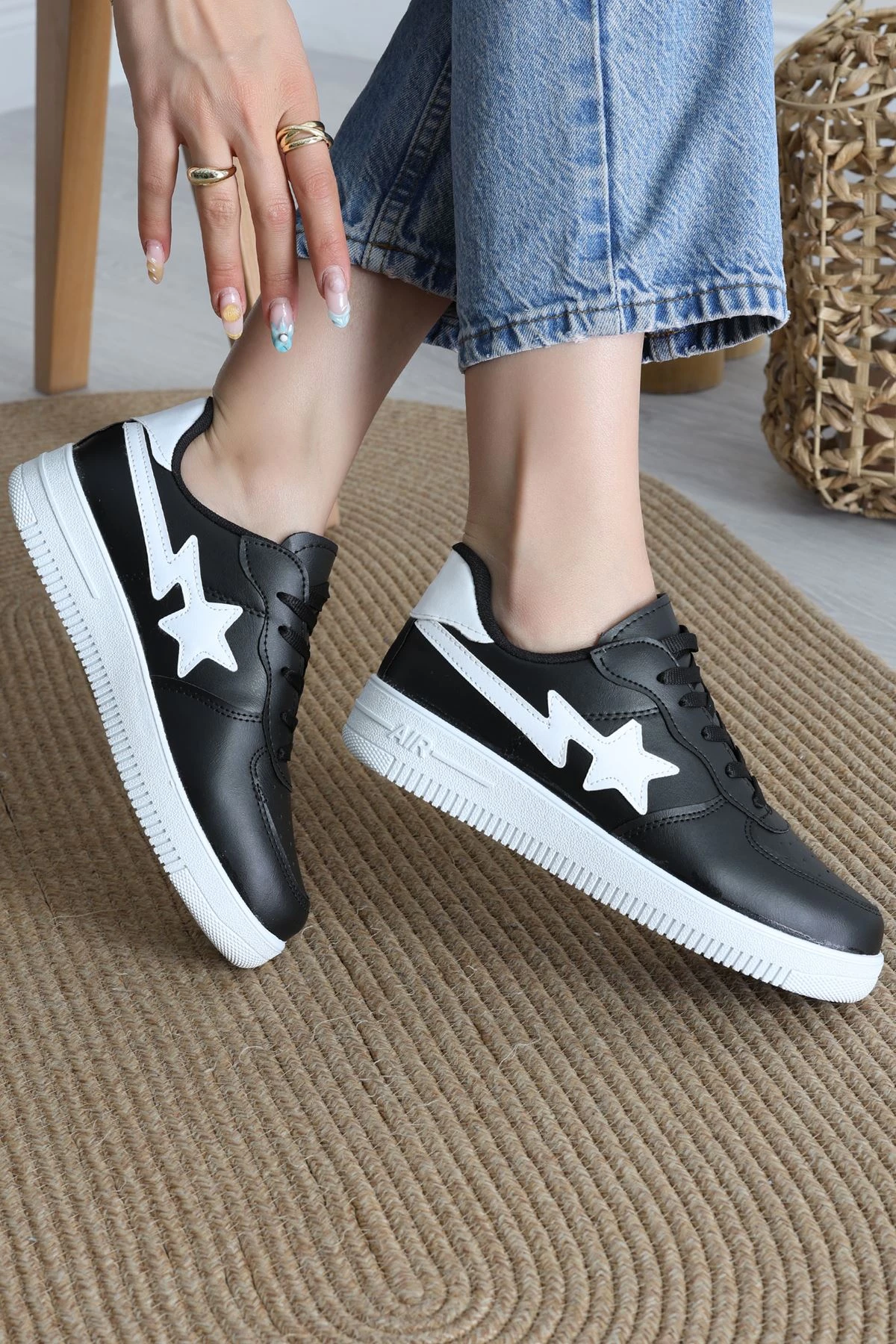 Günlük Ayakkabı Siyahbeyaz - 12149.264.