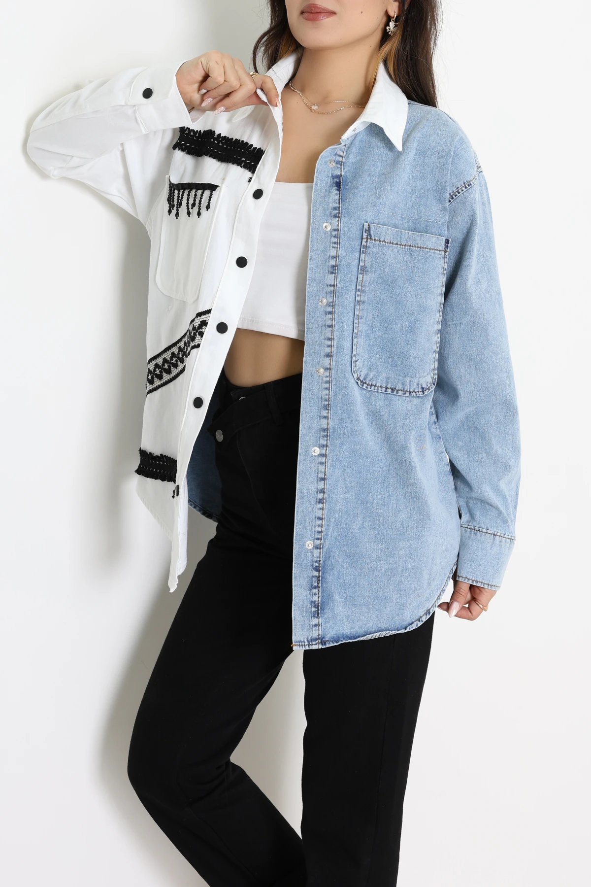 Aksesuar Detaylı Tensel Gömlek Beyaz - 2618.1367.