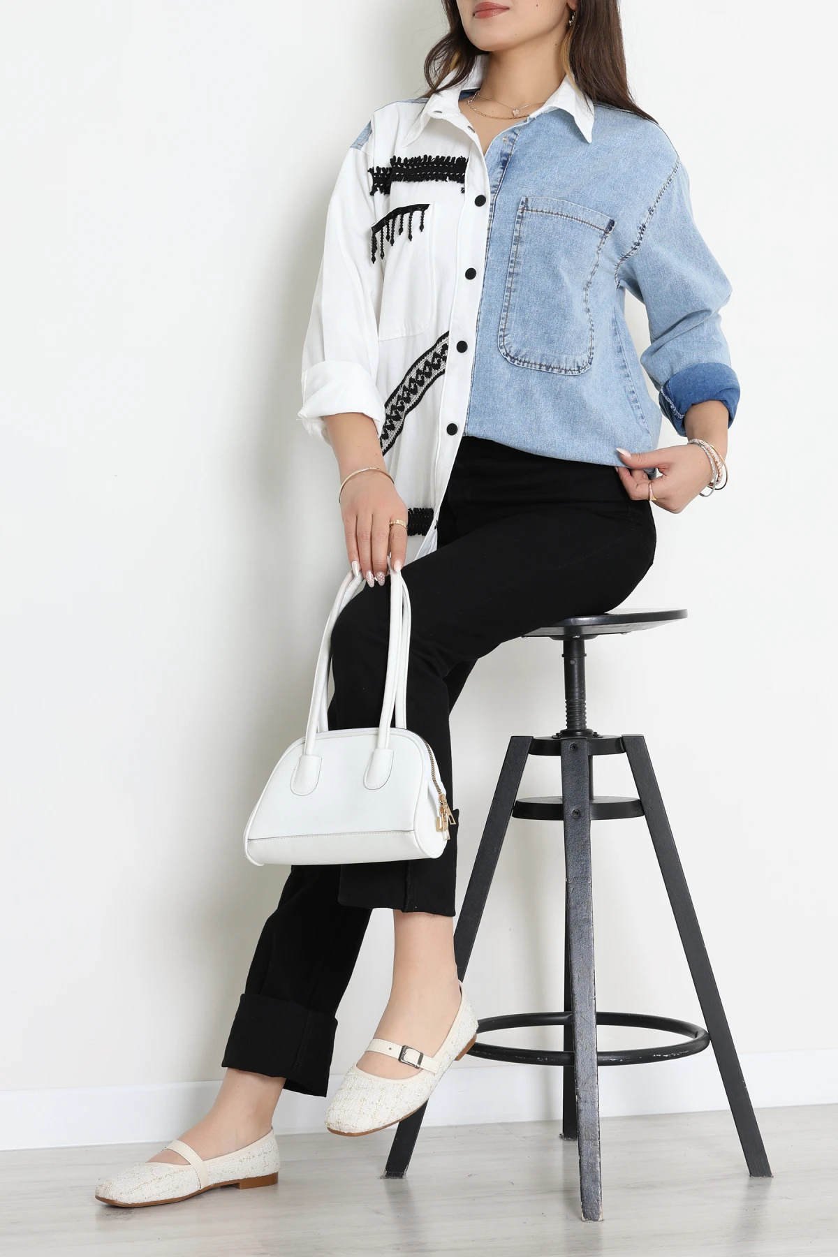 Aksesuar Detaylı Tensel Gömlek Beyaz - 2618.1367.