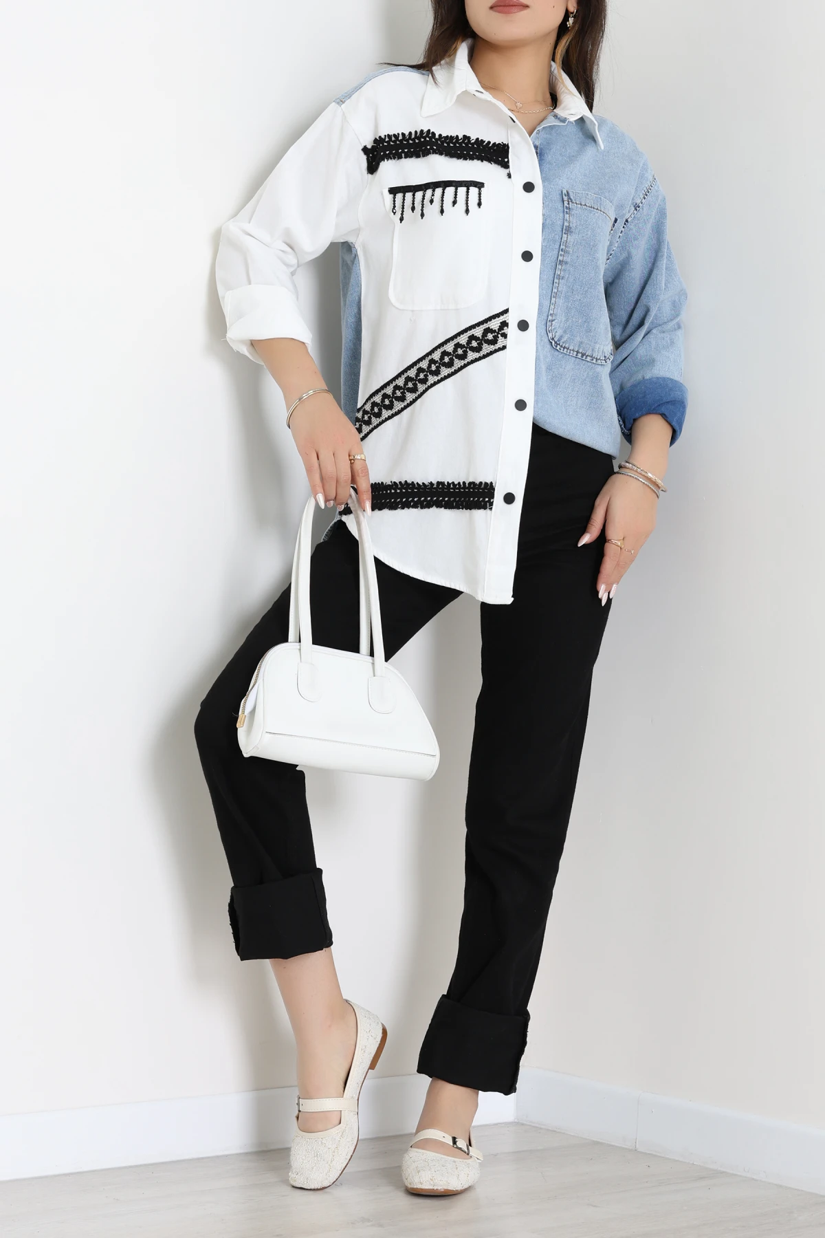 Aksesuar Detaylı Tensel Gömlek Beyaz - 2618.1367.