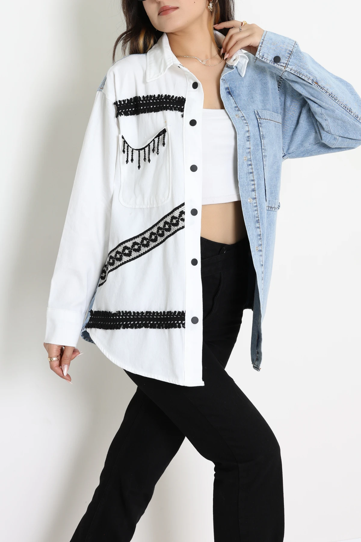 Aksesuar Detaylı Tensel Gömlek Beyaz - 2618.1367.