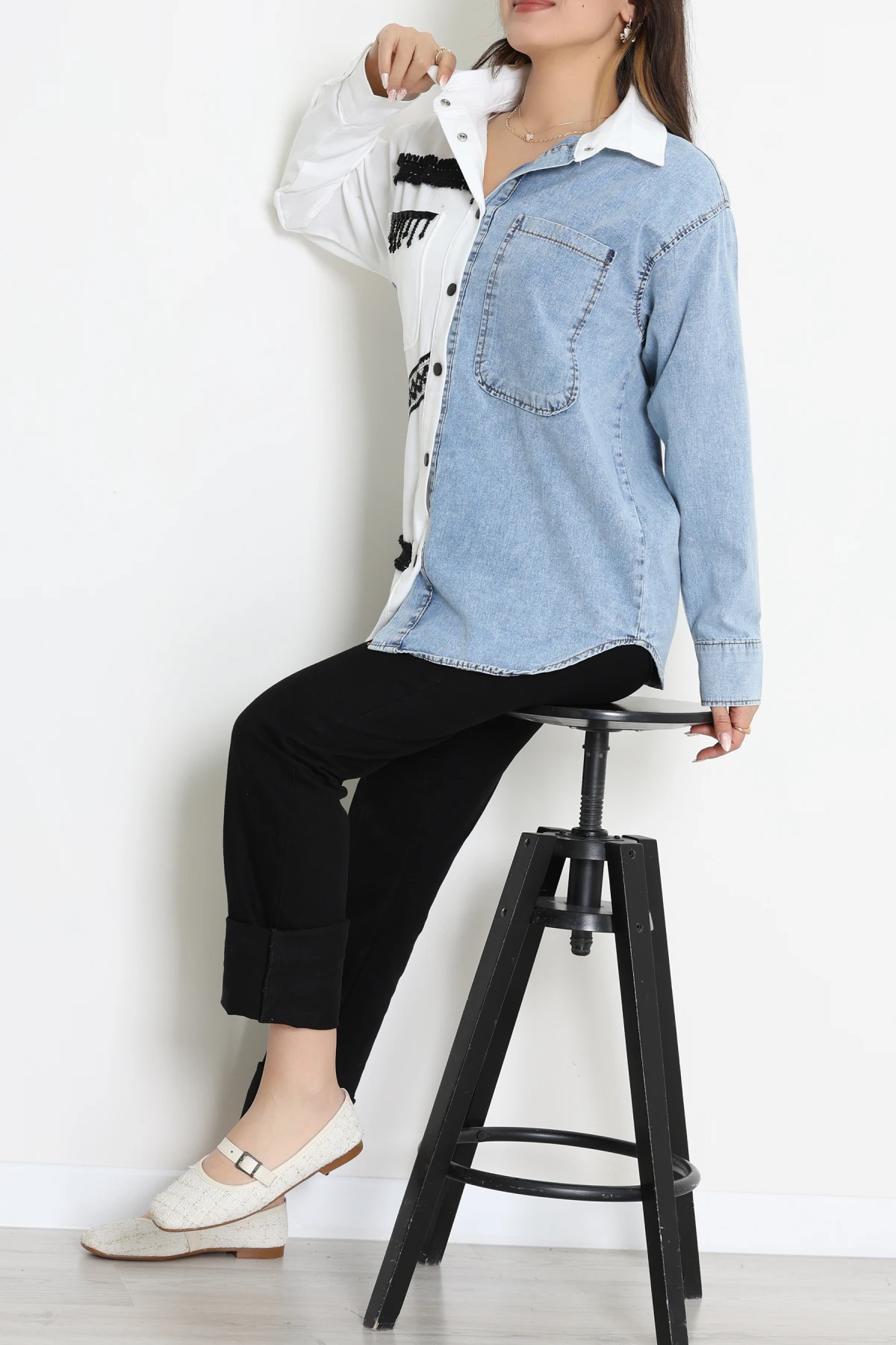 Aksesuar Detaylı Tensel Gömlek Beyaz - 2618.1367.