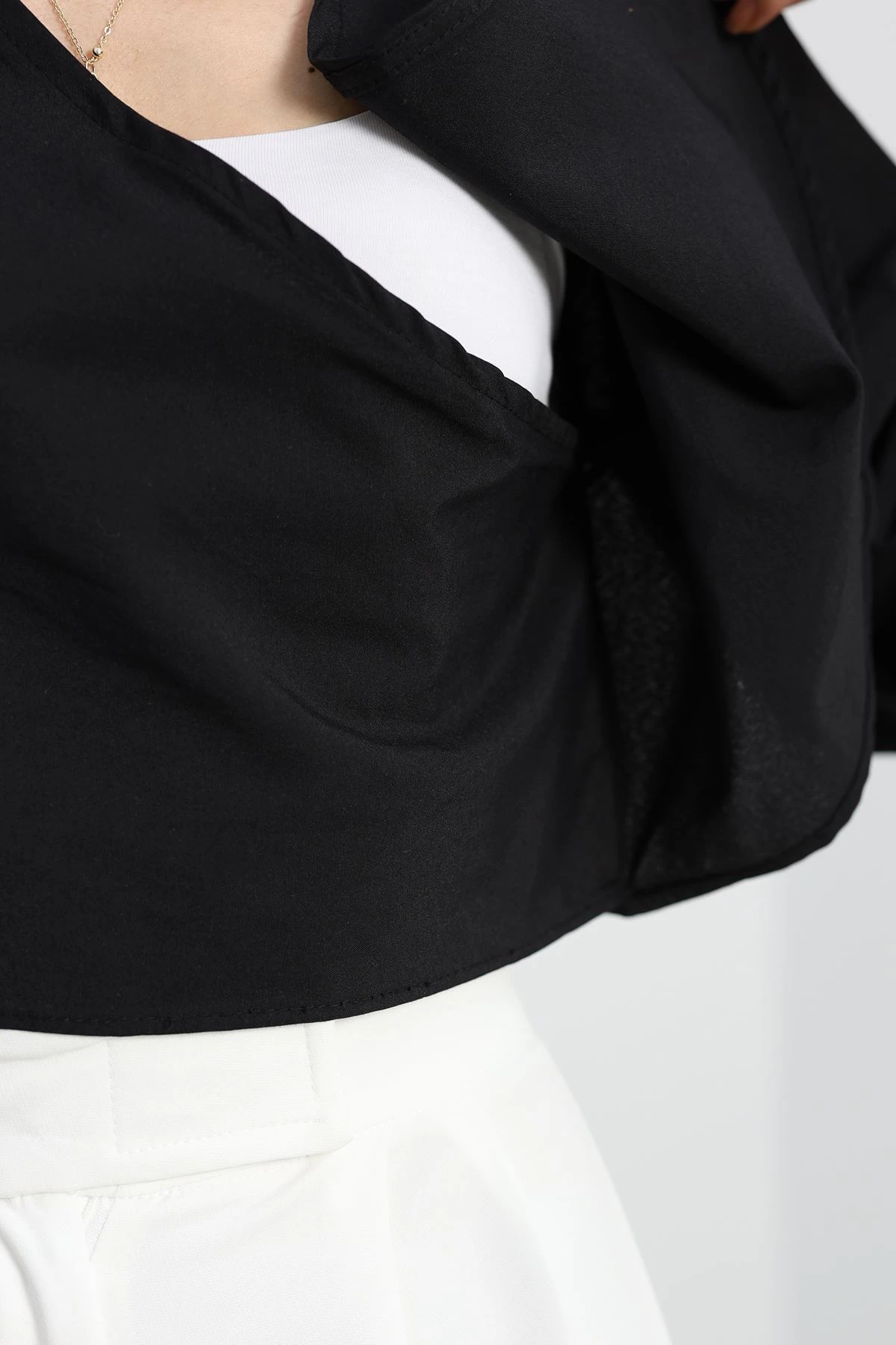 Bağlamalı Asimetrik Gömlek Siyah - 30872.1949.