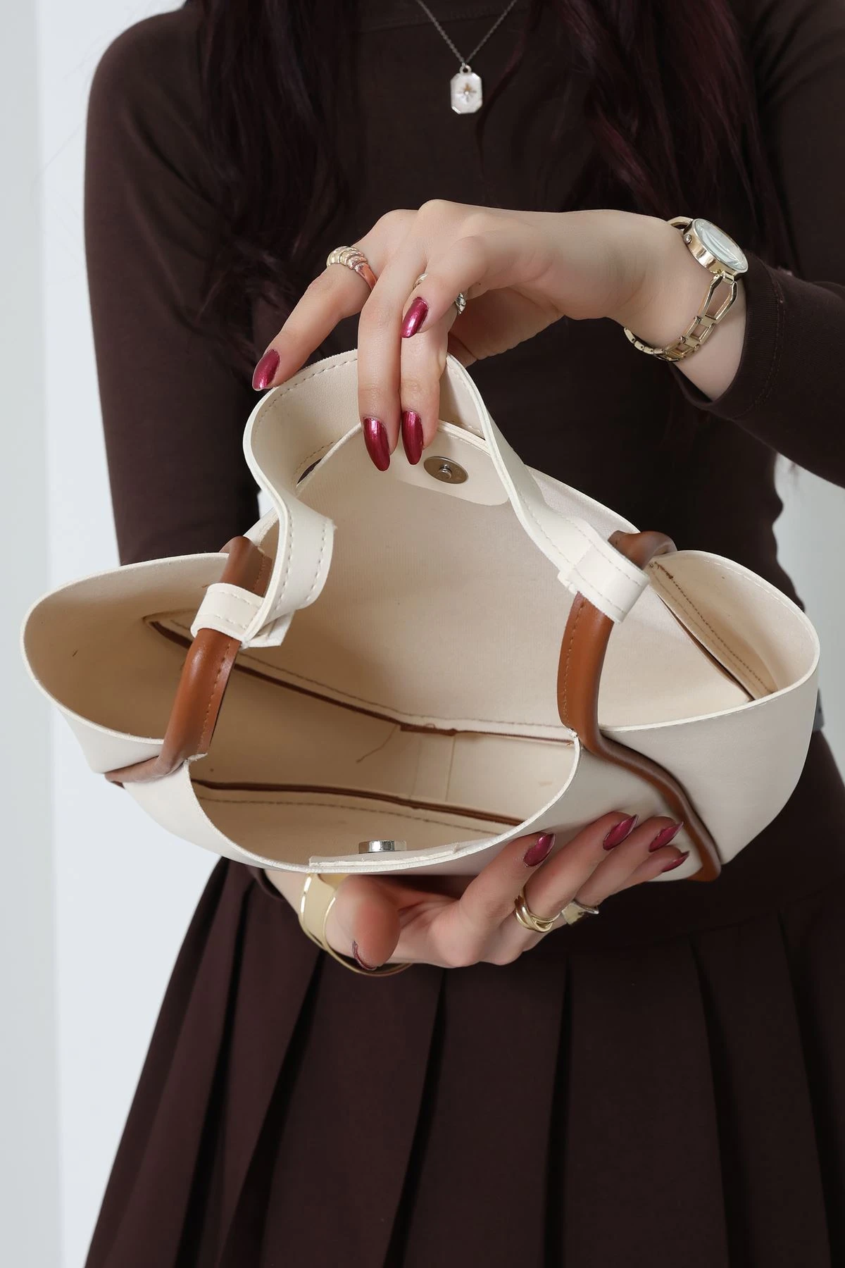 Kol Çantası Kremkahve - 31225.2063.