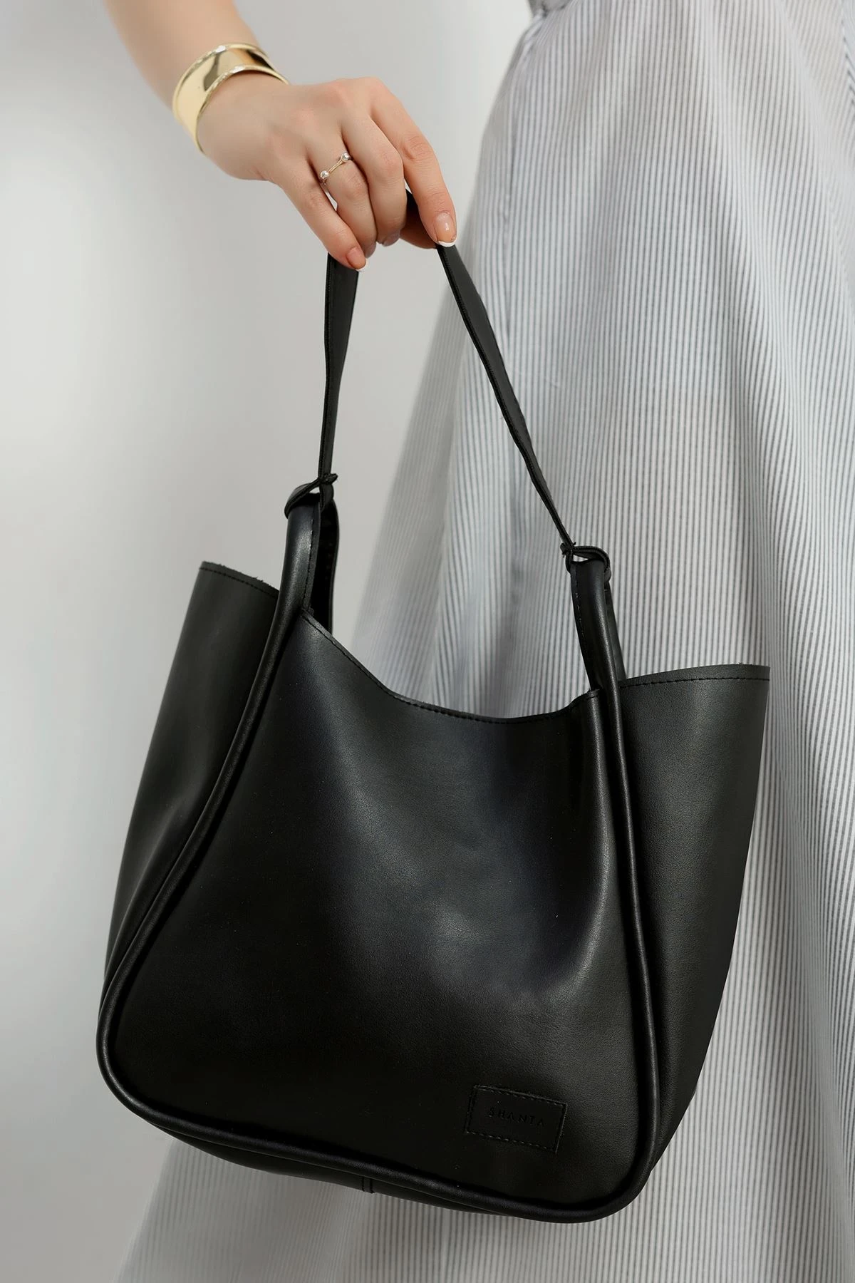 Kol Çantası Siyah - 31225.2063.