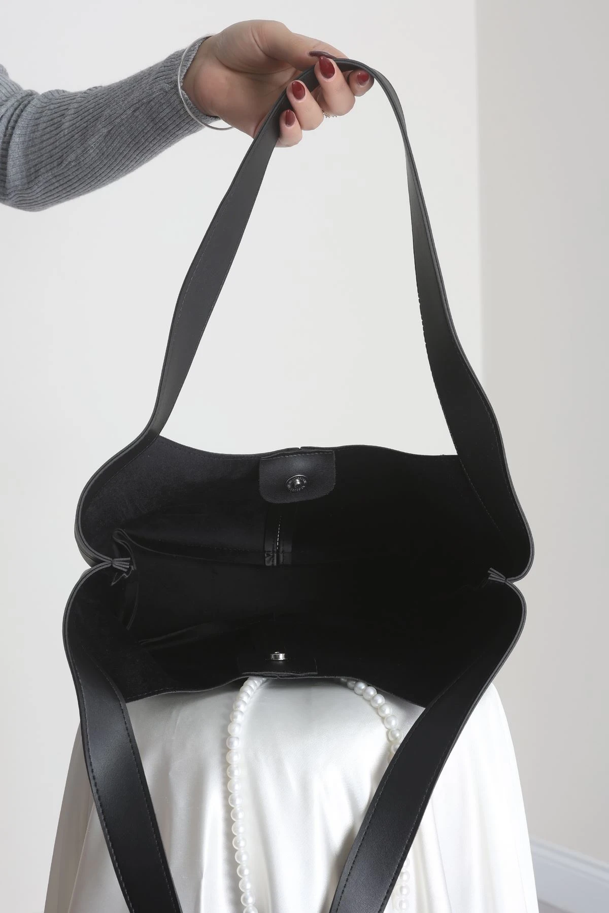 Kol Çantası Siyah - 31560.2063.