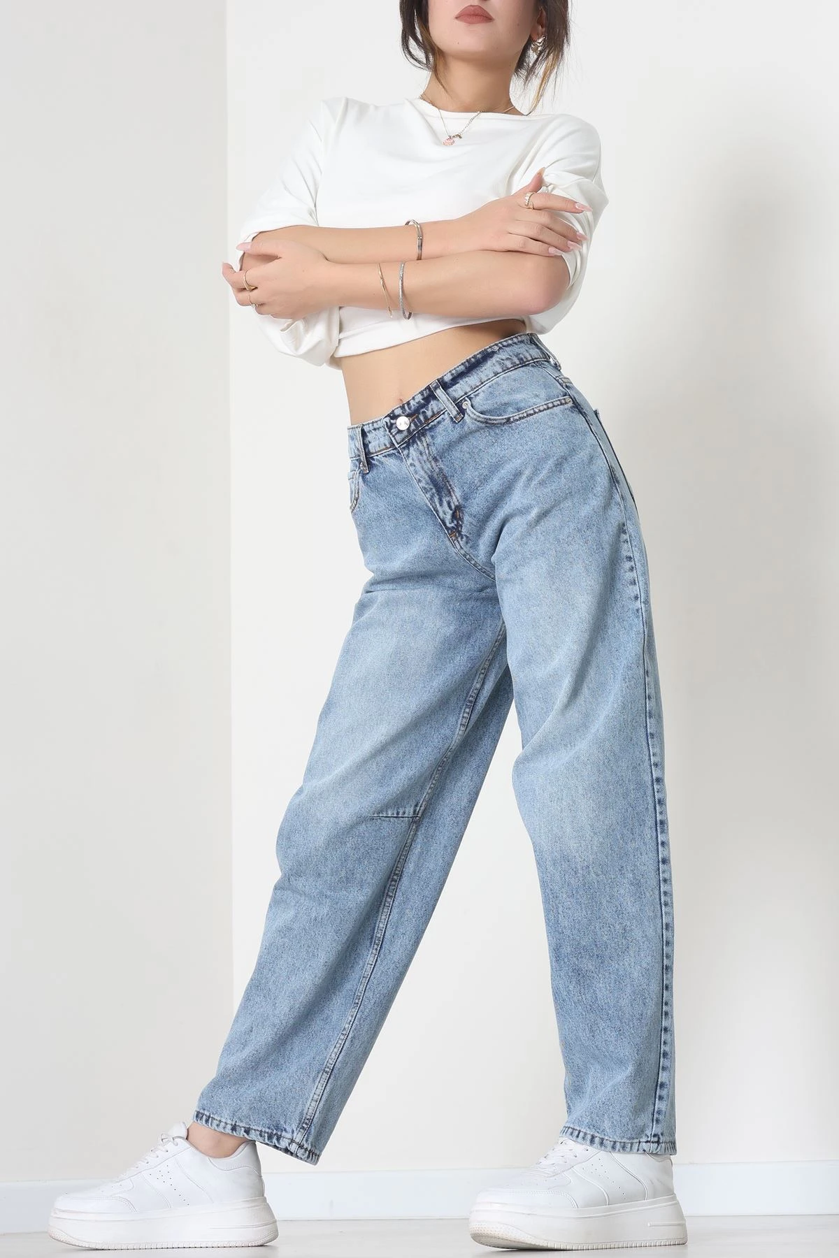 Arkası Tokalı Baggy Kot Pantolon Buzyıkama - 31712.2059.