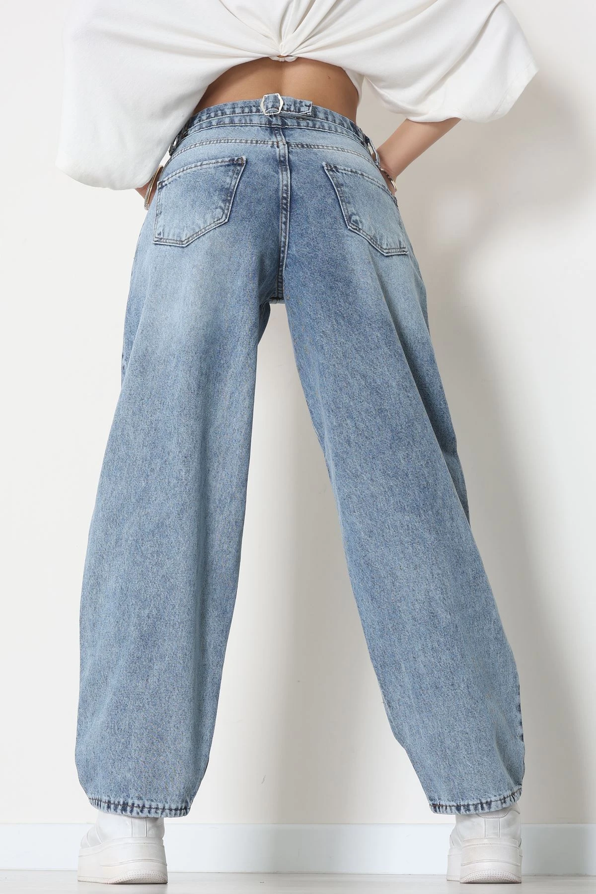 Arkası Tokalı Baggy Kot Pantolon Buzyıkama - 31712.2059.