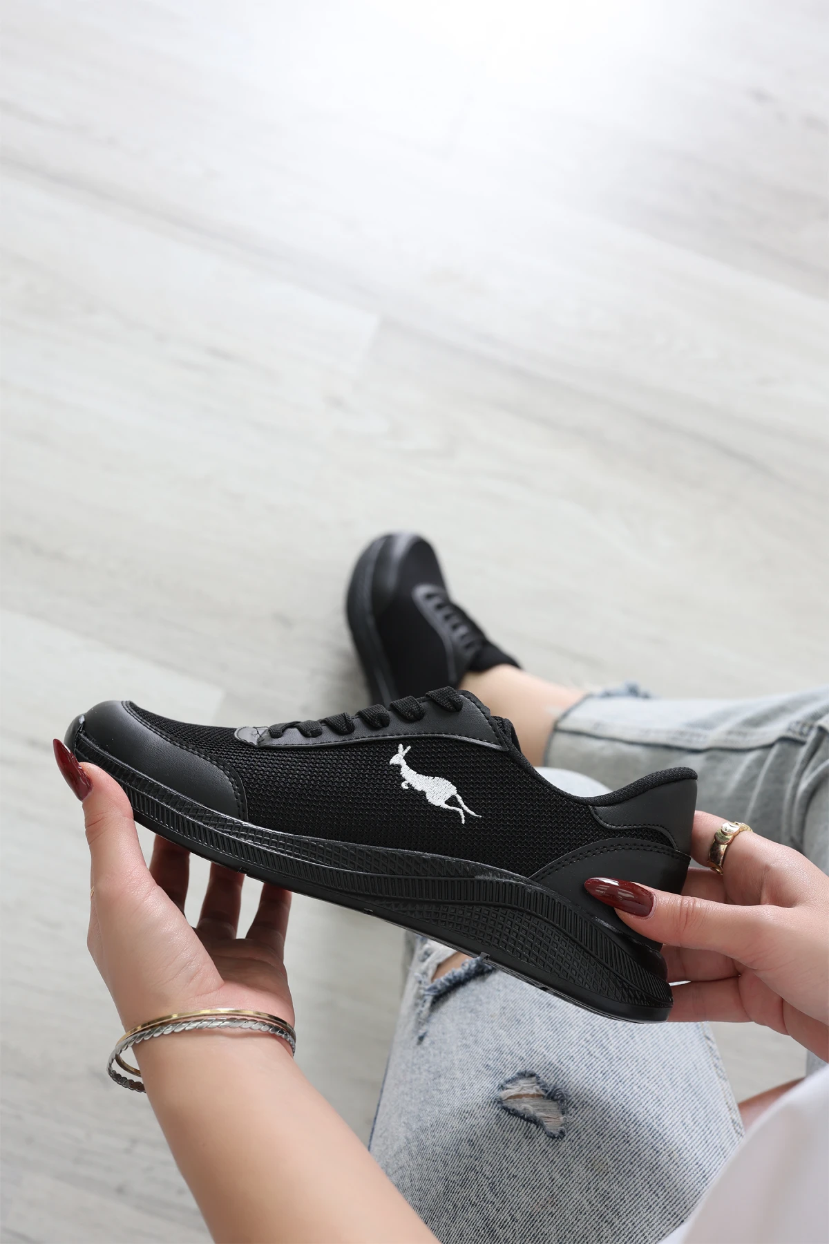 Baskılı Spor Ayakkabı Siyah - 31911.264.