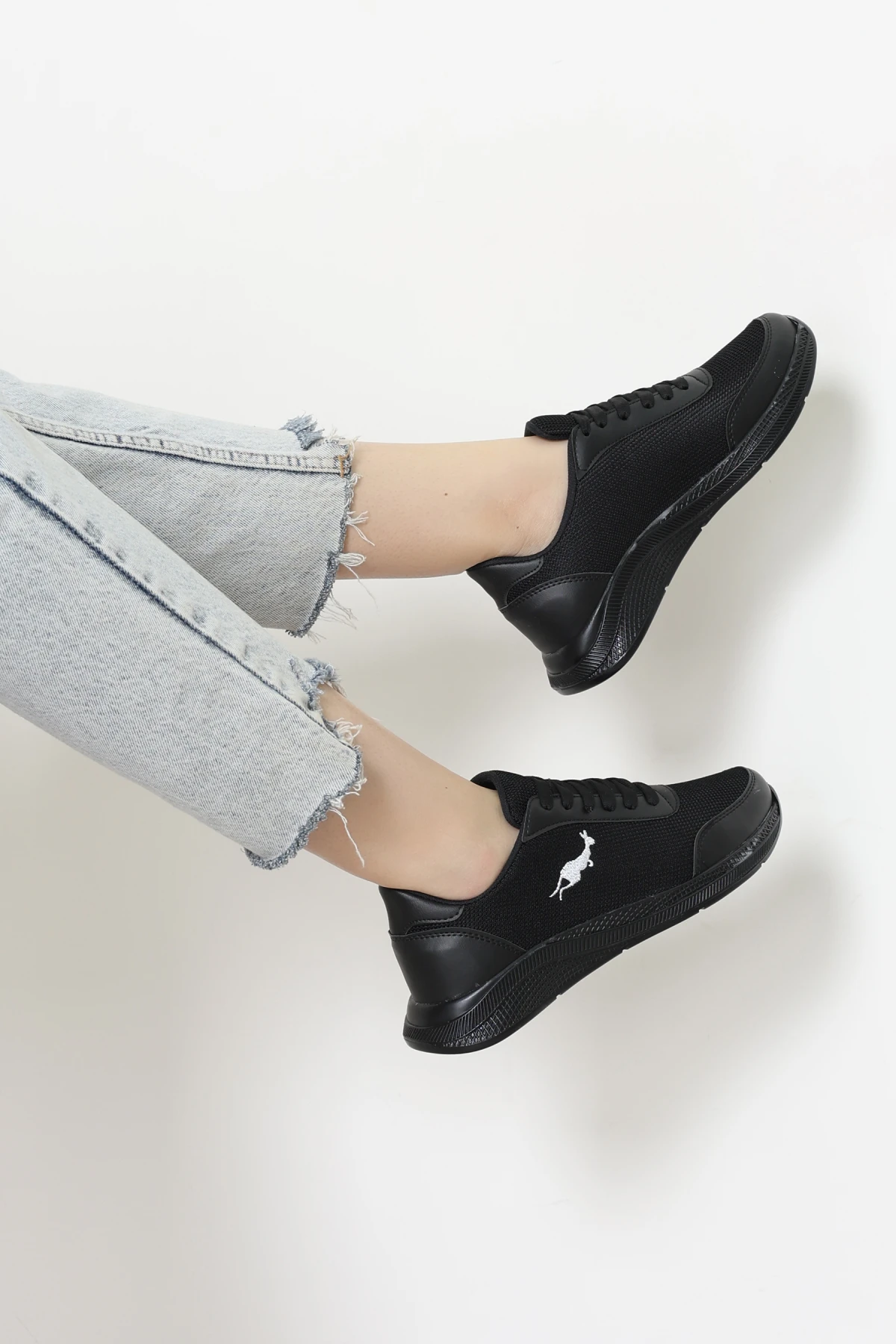 Baskılı Spor Ayakkabı Siyah - 31911.264.