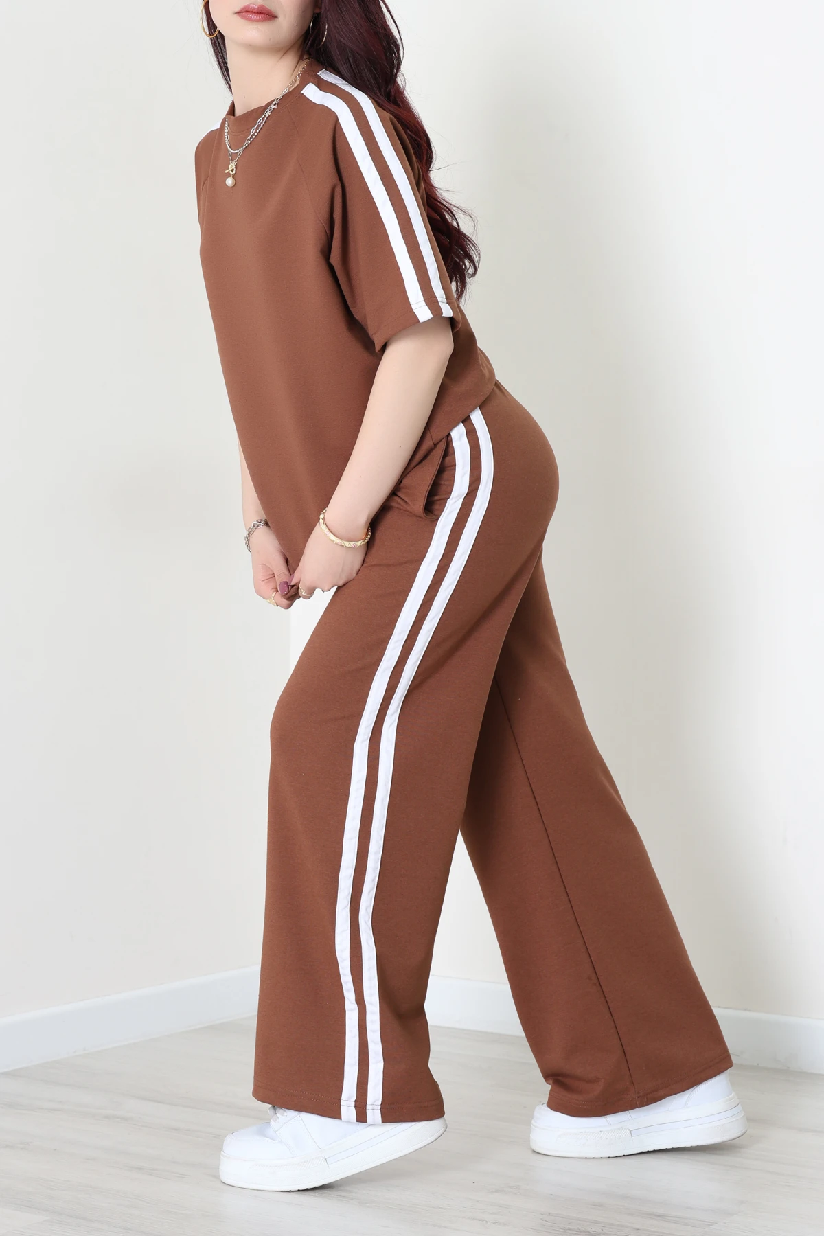 2 İplik Şeritli Eşofman Takımı Kahve - 32262.1567.