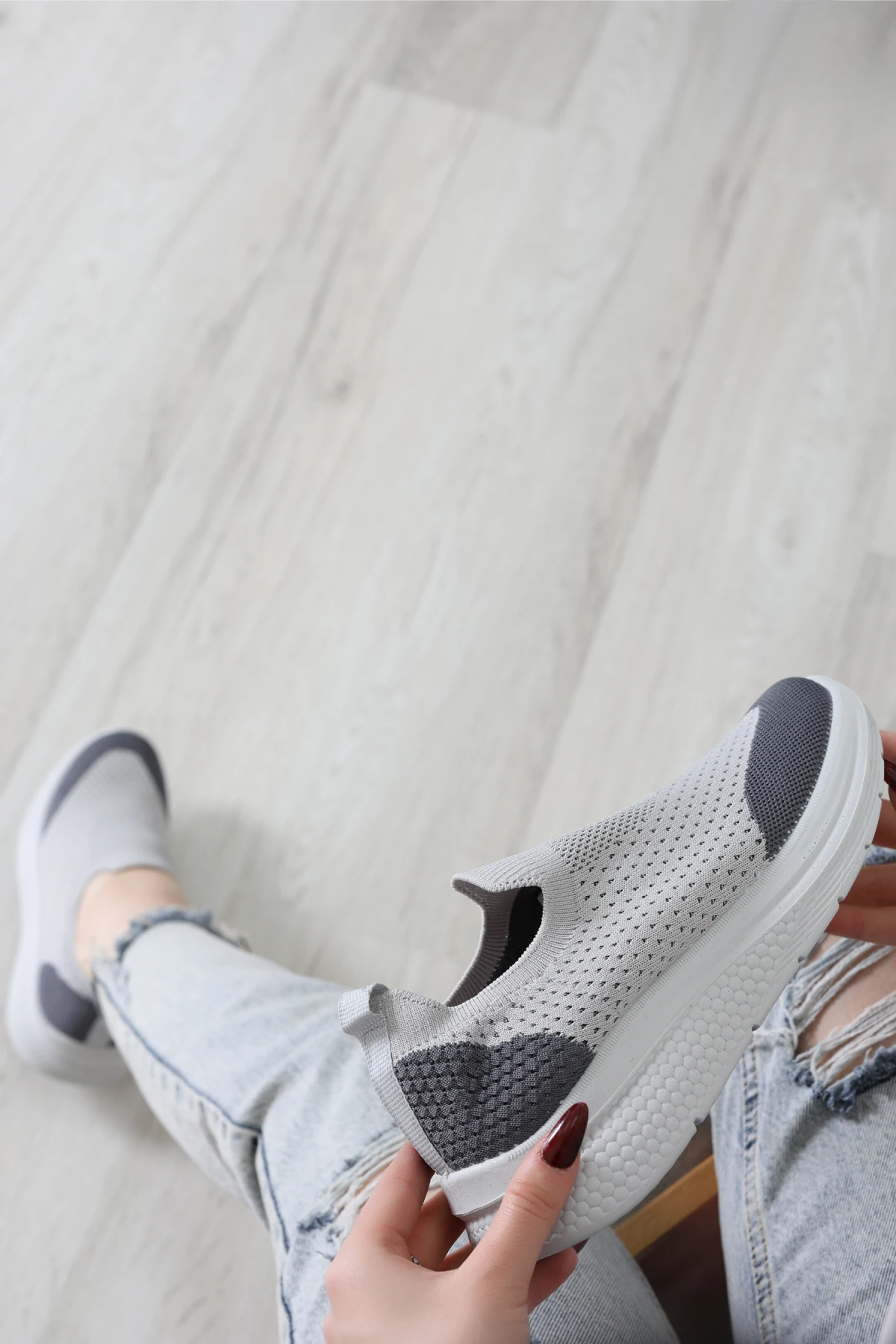 Günlük Spor Ayakkabı Gri - 32390.2082.