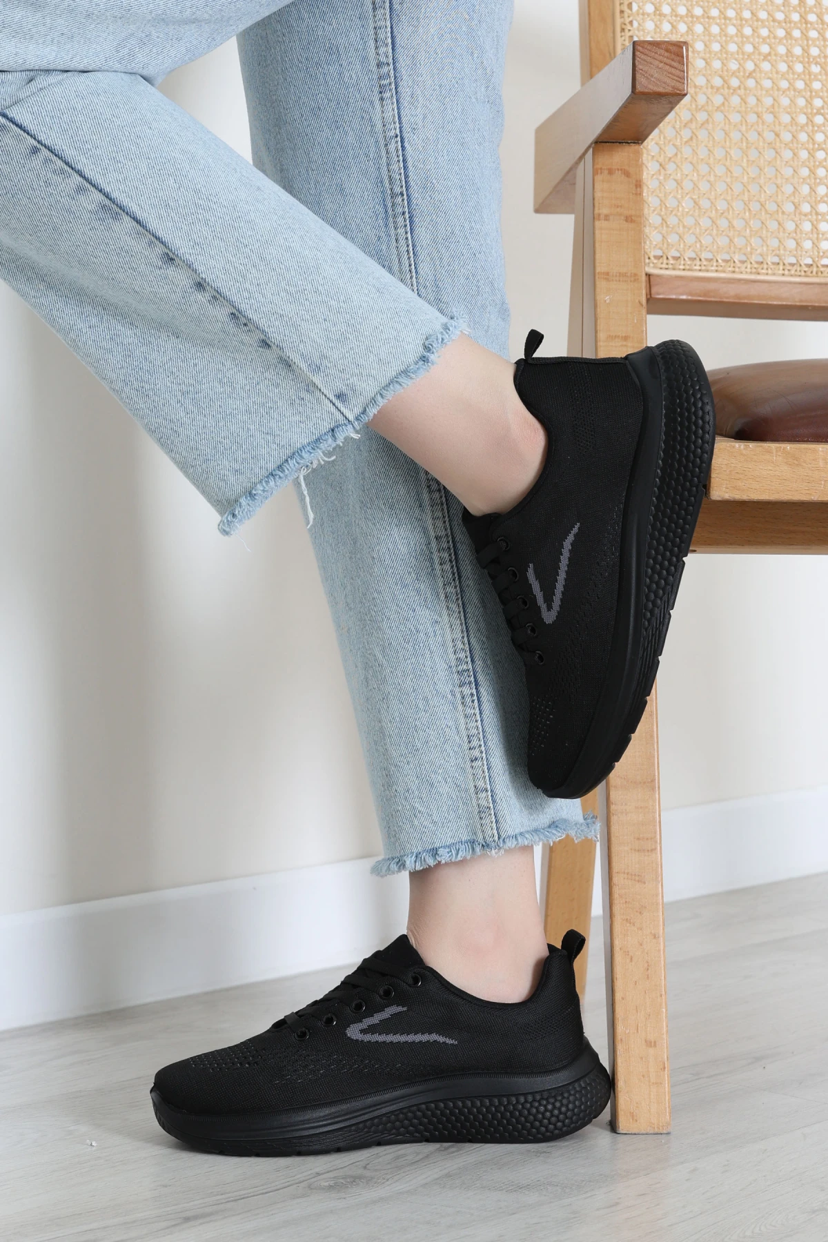 Günlük Spor Ayakkabı Siyahgri - 32486.2082.