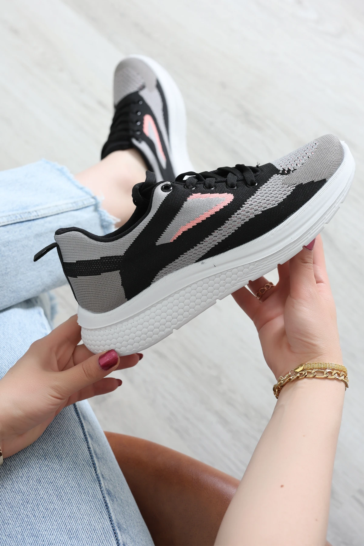 Günlük Spor Ayakkabı Siyah - 32486.2082.