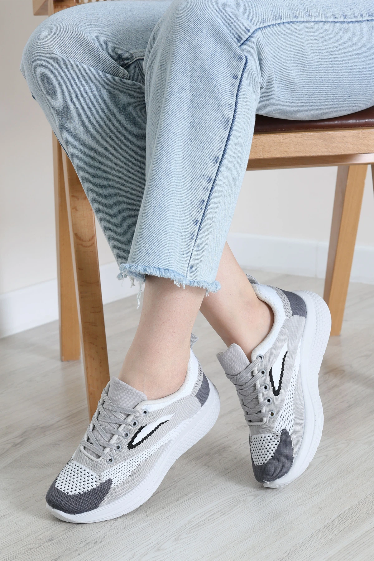 Günlük Spor Ayakkabı Gri - 32486.2082.