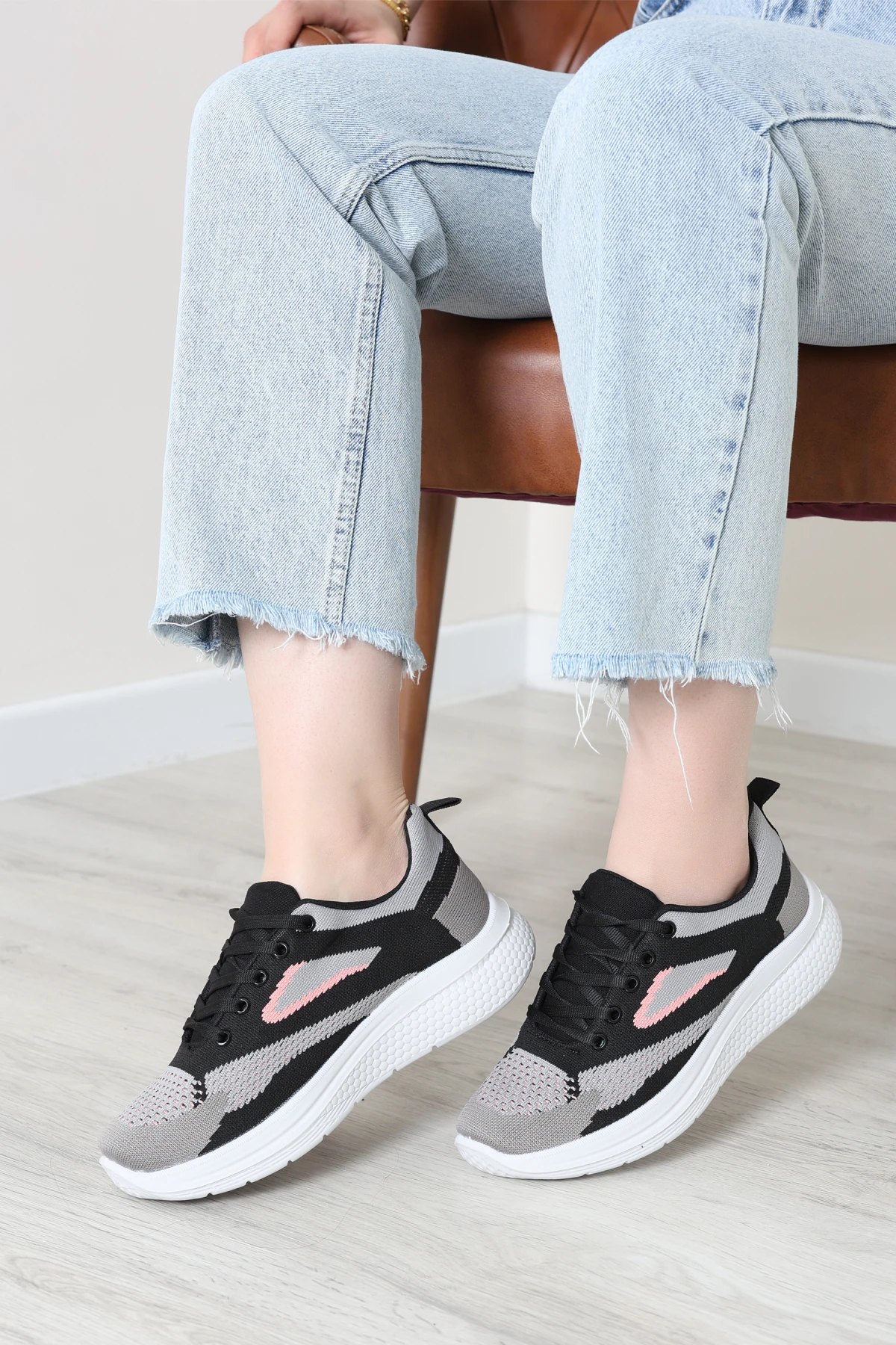 Günlük Spor Ayakkabı Siyah - 32486.2082.