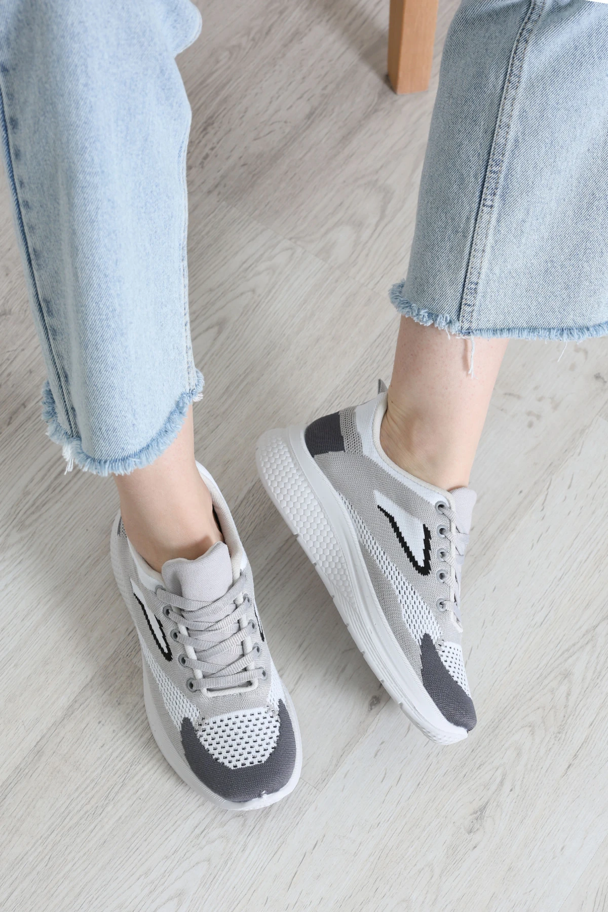 Günlük Spor Ayakkabı Gri - 32486.2082.
