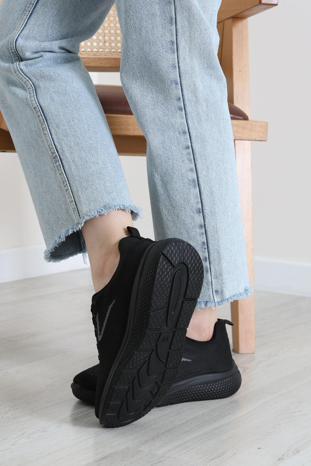 Günlük Spor Ayakkabı Siyahgri - 32486.2082.