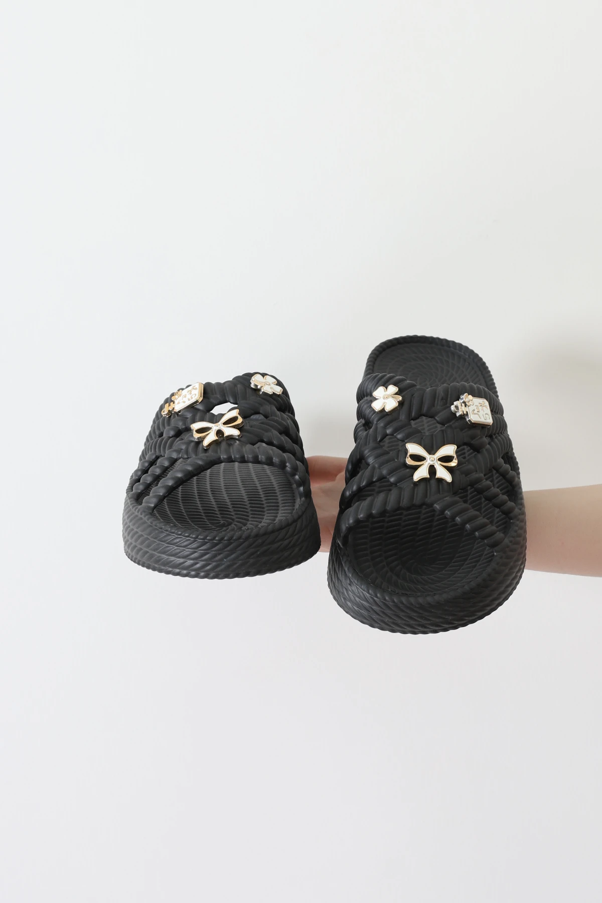 Aksesuar Terlik Siyah - 35558.264.