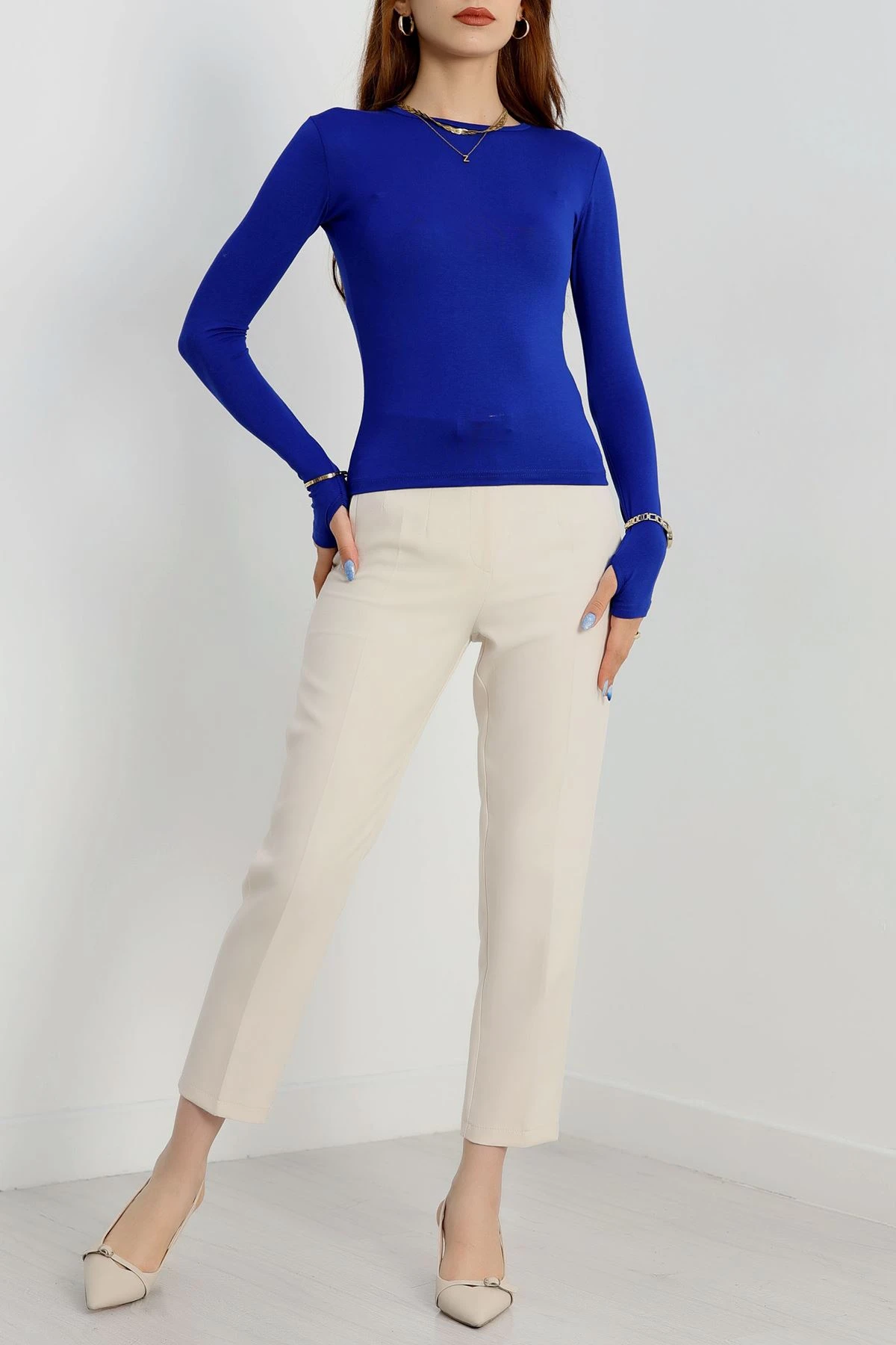 Bisiklet Yaka Parmak Geçmeli Viskon Body Saks - 40075.599.