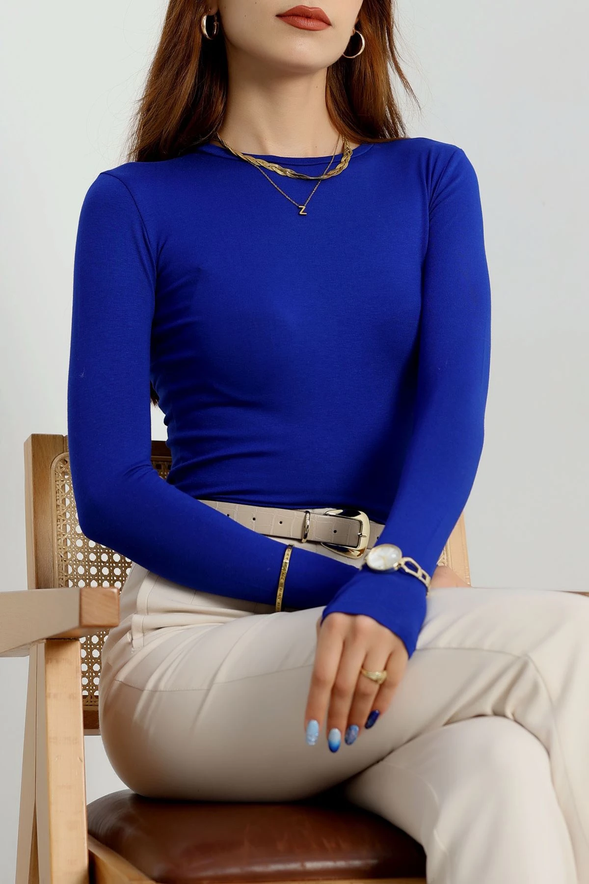 Bisiklet Yaka Parmak Geçmeli Viskon Body Saks - 40075.599.