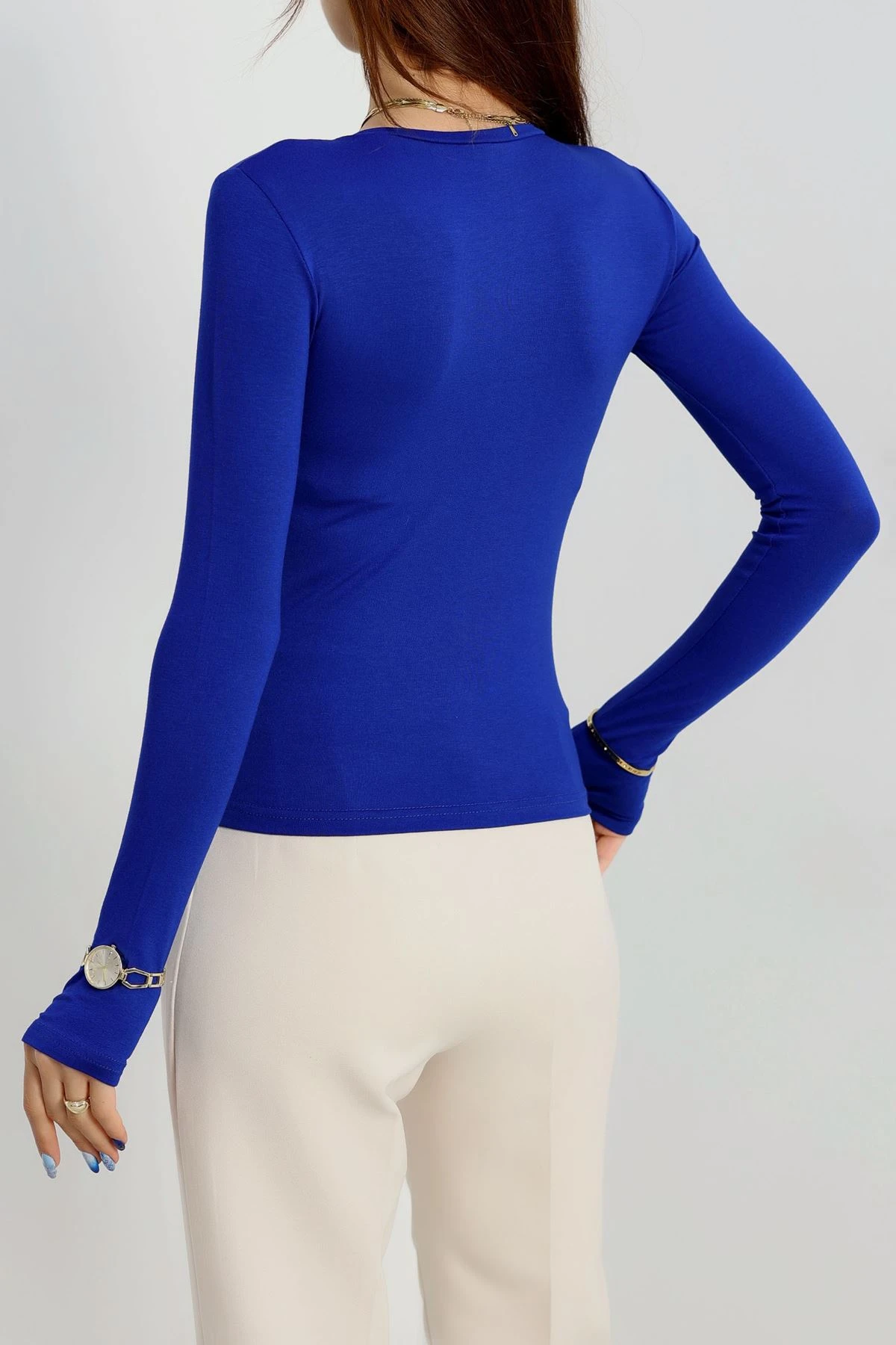 Bisiklet Yaka Parmak Geçmeli Viskon Body Saks - 40075.599.