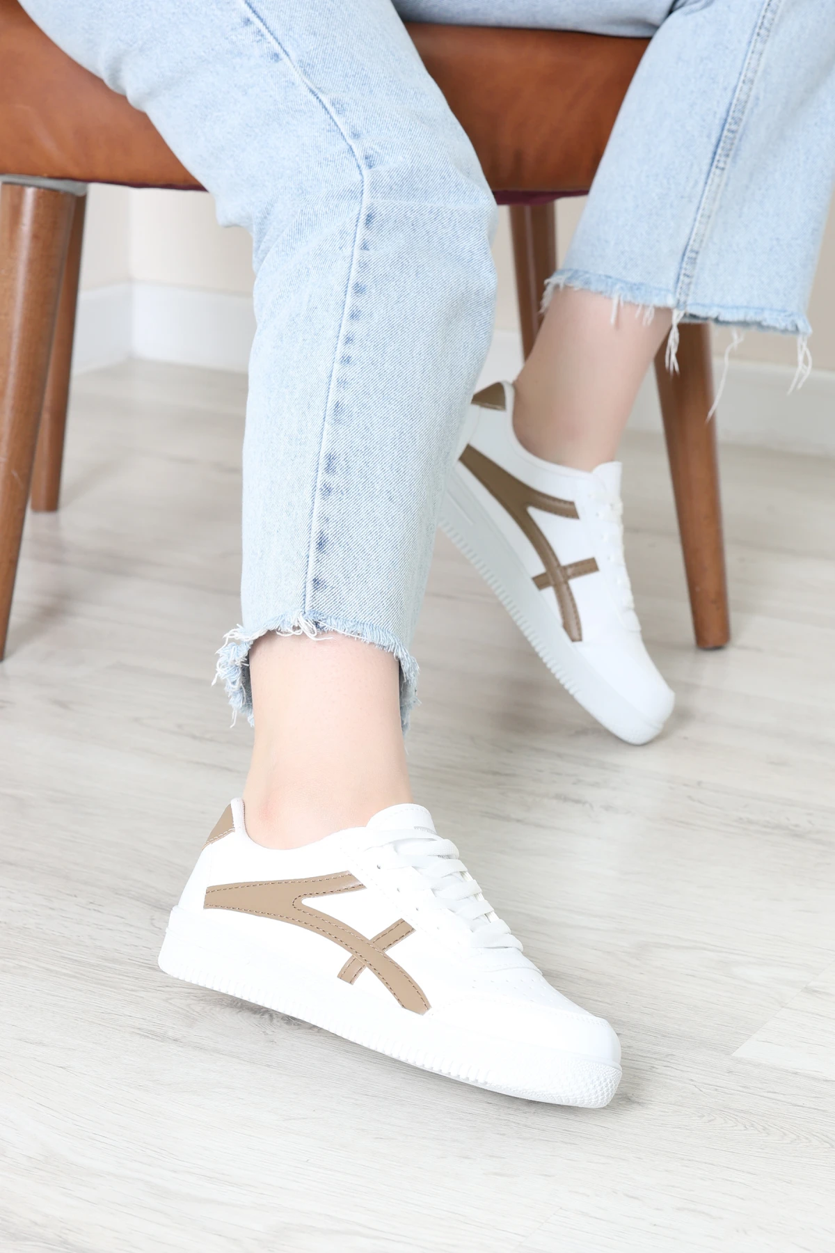 Günlük Spor Ayakkabı Beyazkahve - 40133.264.