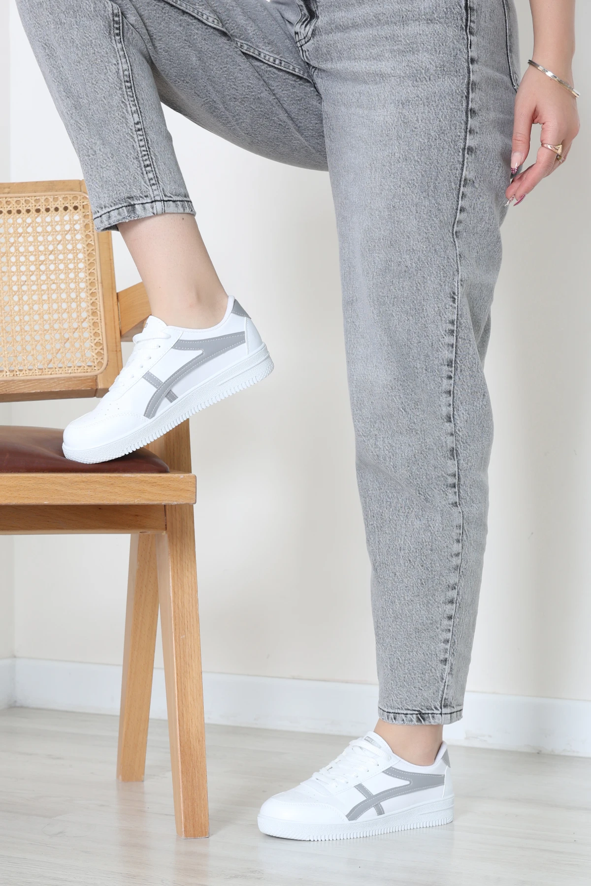 Günlük Spor Ayakkabı Beyazgri - 40133.264.