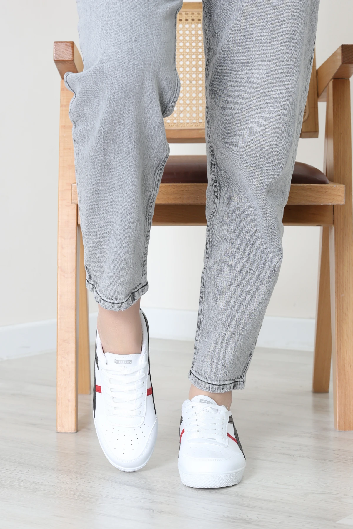 Günlük Spor Ayakkabı Beyazsiyah - 40133.264.