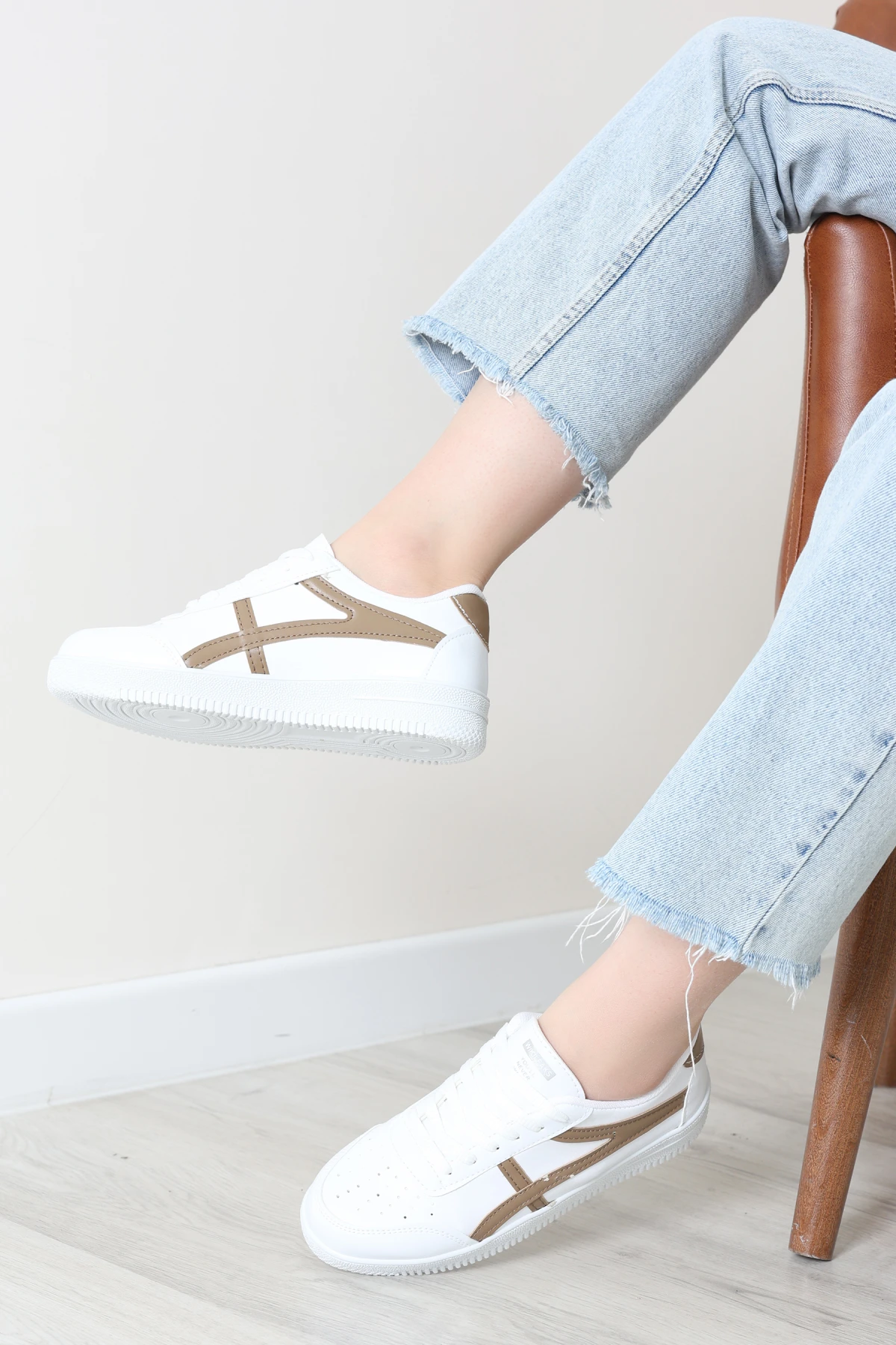 Günlük Spor Ayakkabı Beyazkahve - 40133.264.