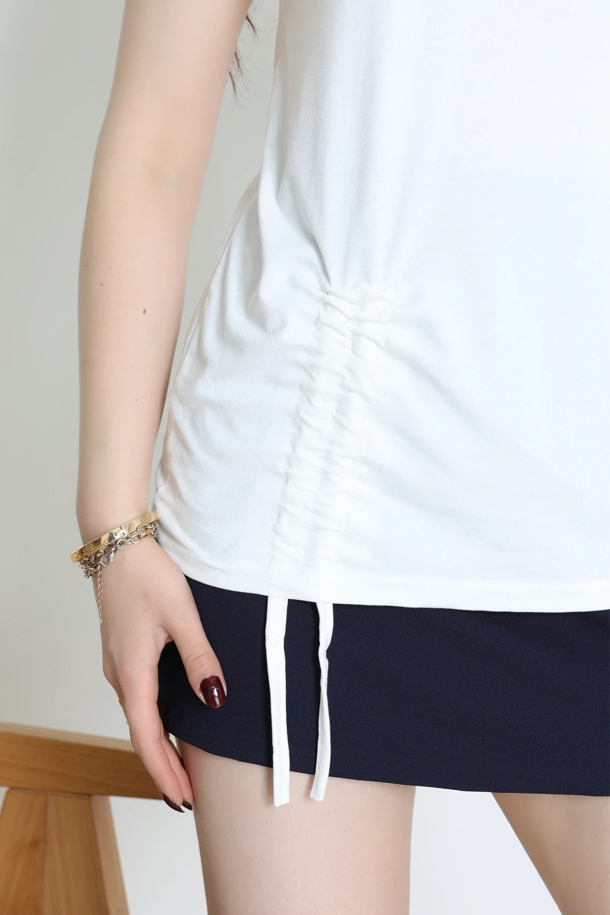 Büzgülü Viskon Bluz Ekru - 43991.599.