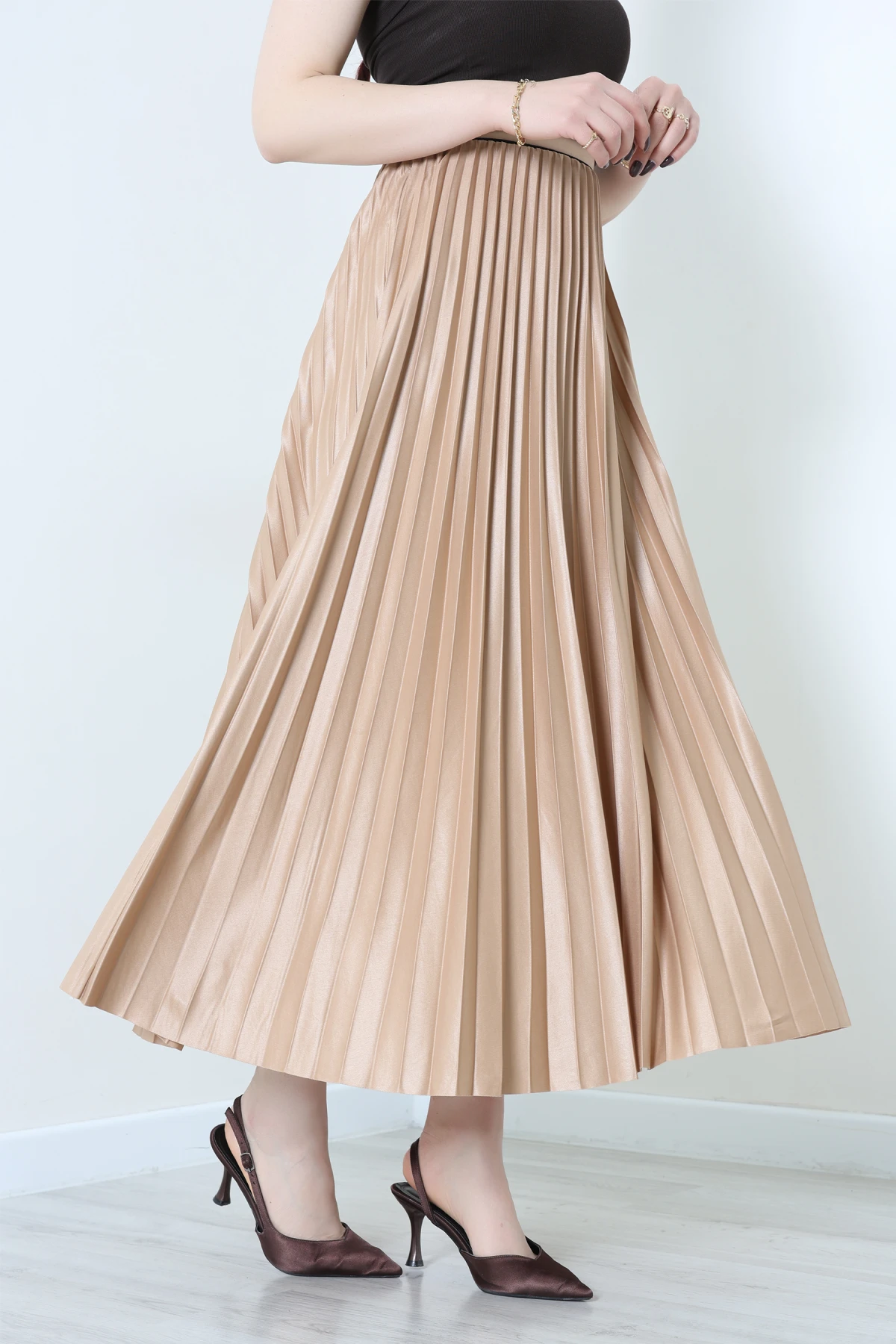 Pileli Etek Bej - 44029.2111.