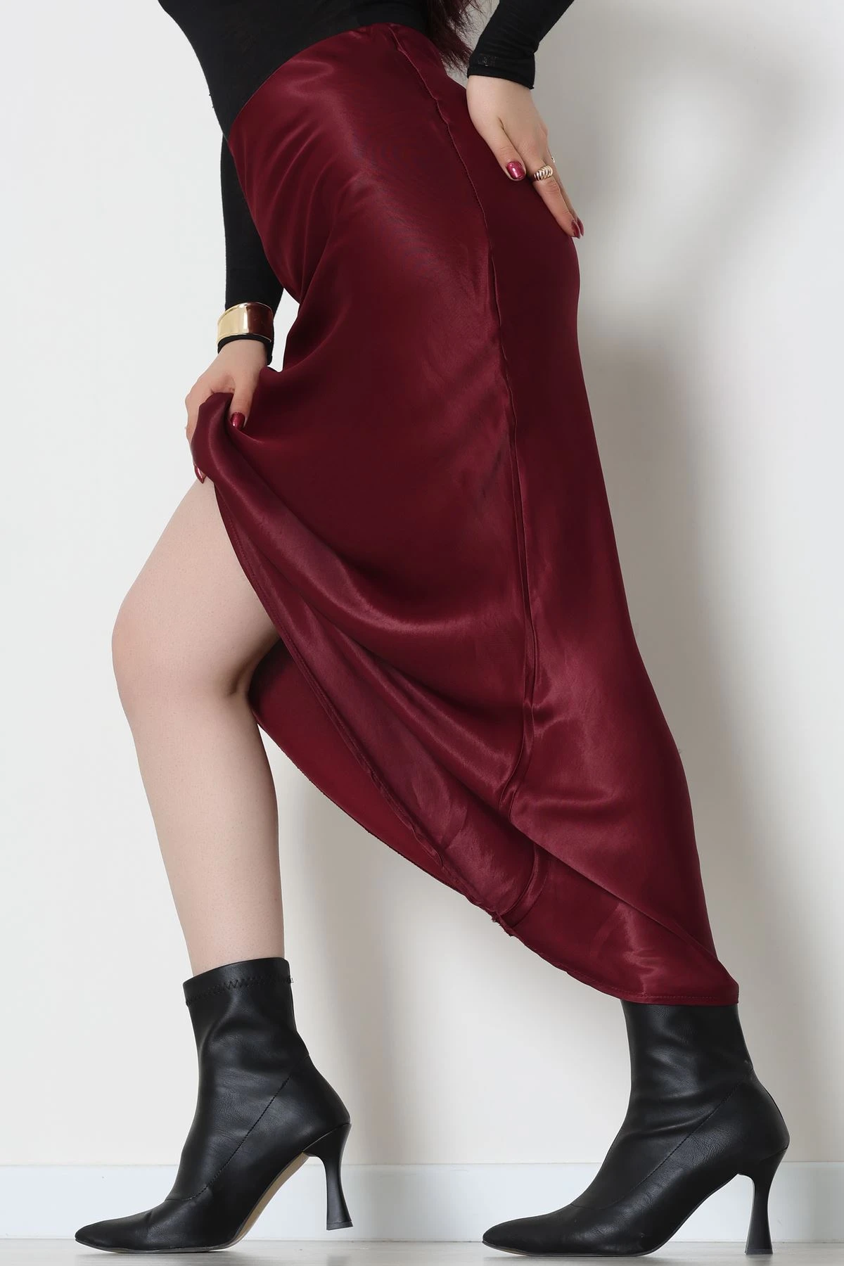 Beli Lastikli Verev Kesim Saten Etek Bordo - 51242.2077.