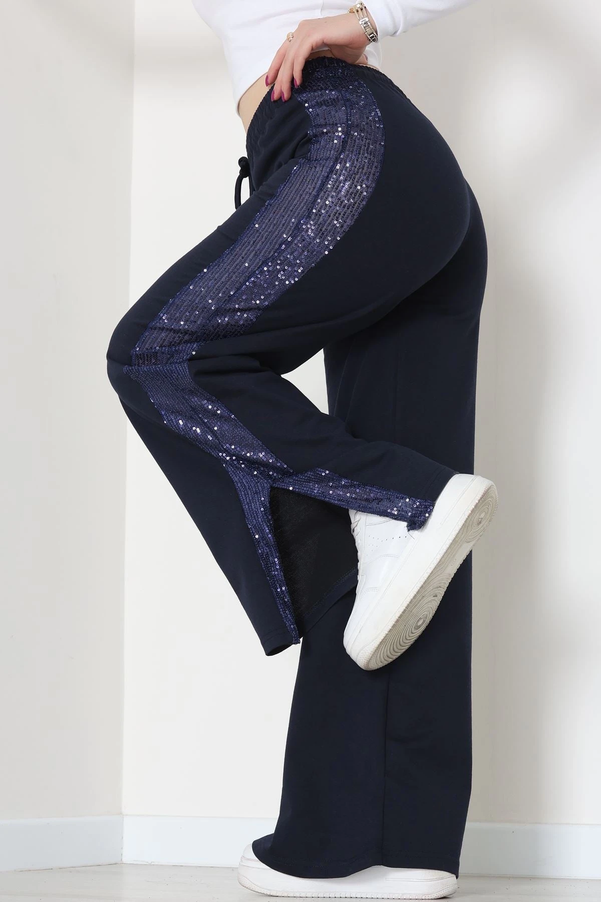 2 İplik Pul Detaylı Eşofman Altı Lacivert - 52110.1857.