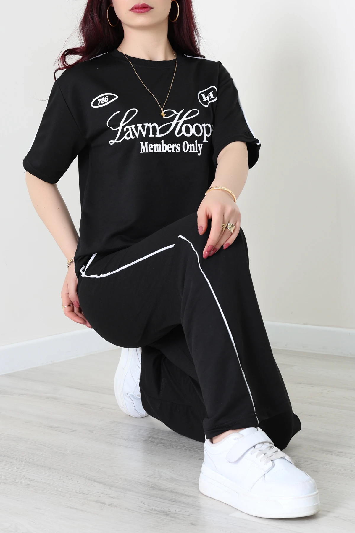 2 İplik Biyeli Baskılı Eşofman Takımı Siyah - 52265.1005.