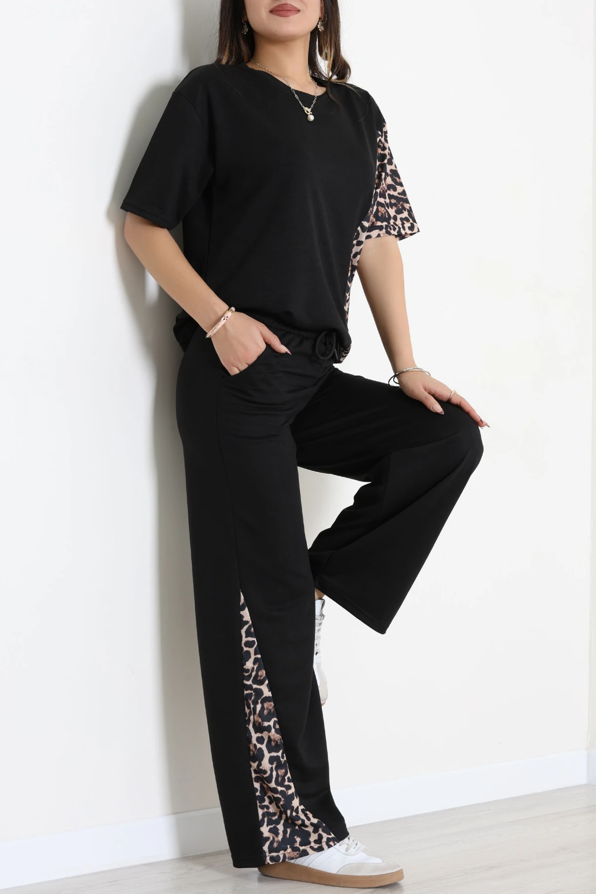 2 İplik Eşofman Takımı Siyah - 52267.1005.