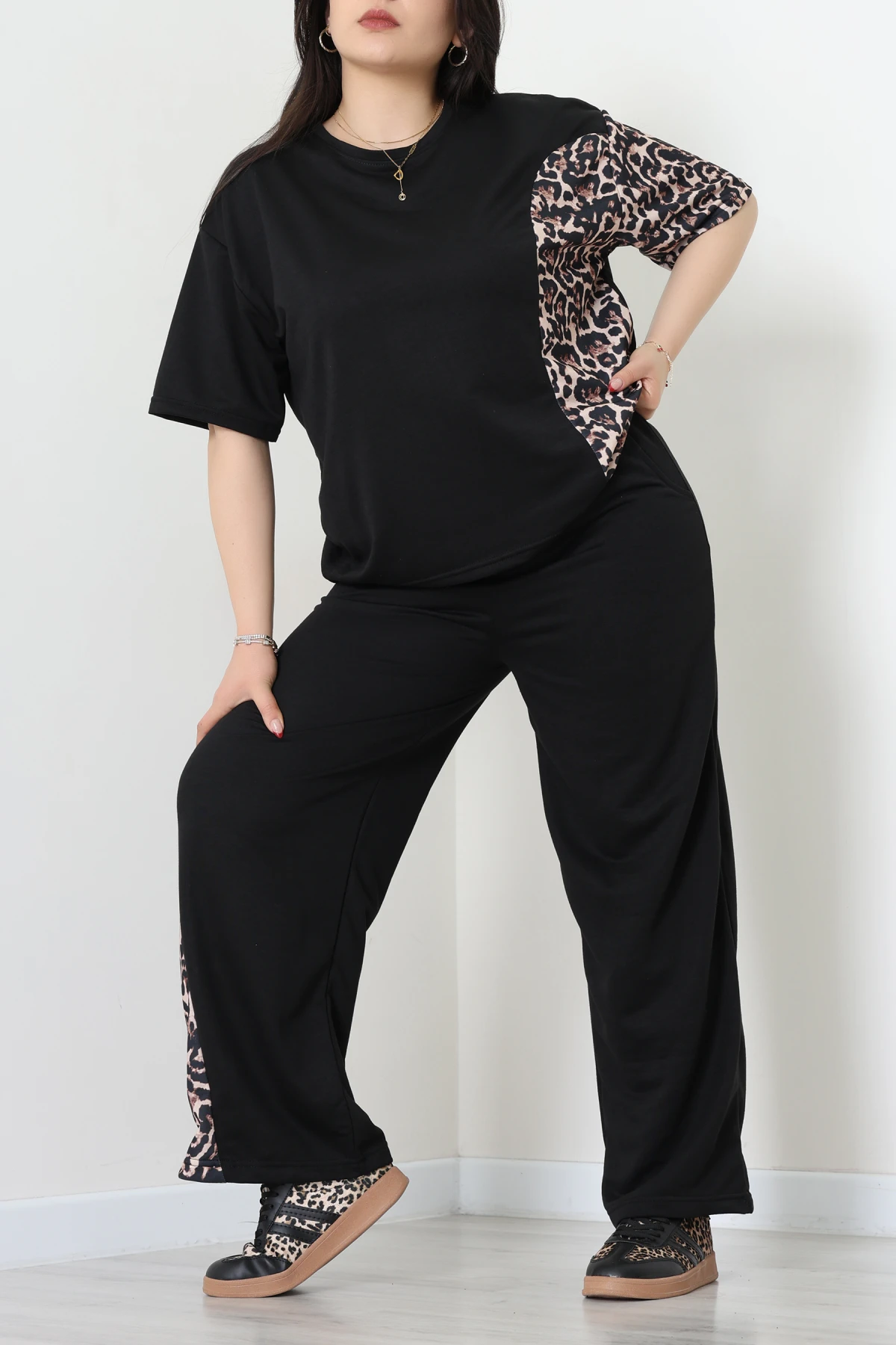 2 İplik Büyük Beden Eşofman Takımı Siyah - 52268.1005.