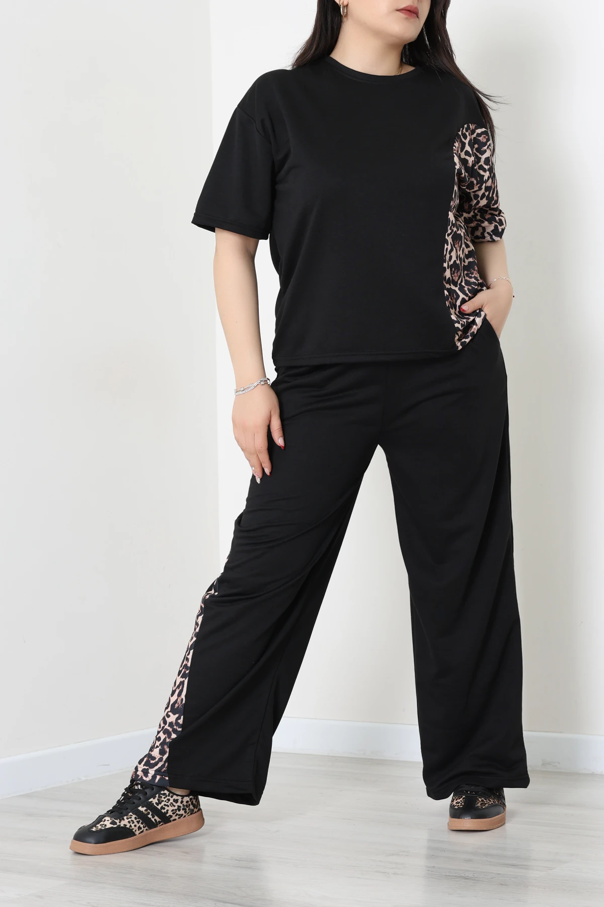 2 İplik Büyük Beden Eşofman Takımı Siyah - 52268.1005.