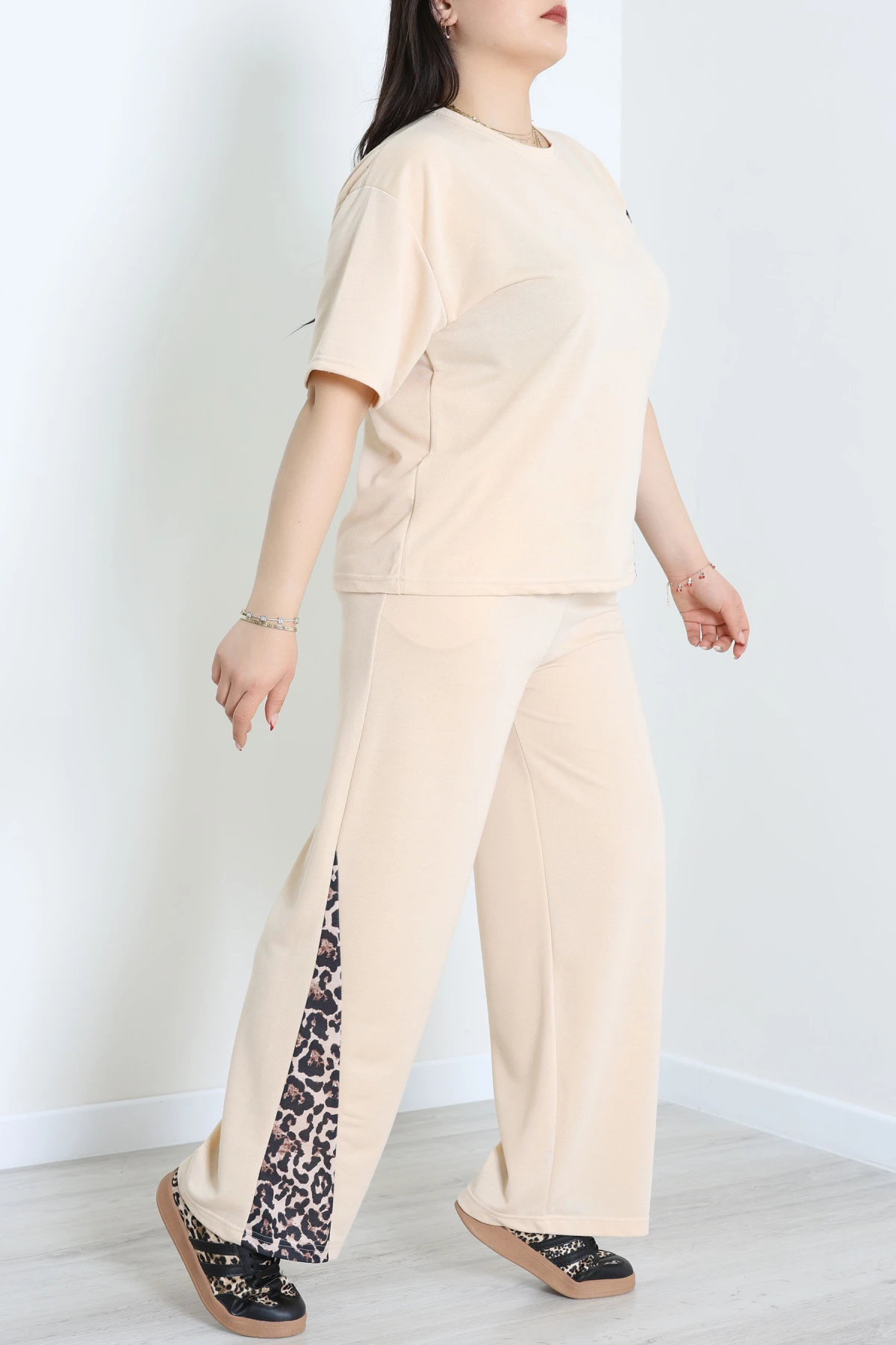 2 İplik Büyük Beden Eşofman Takımı Bej - 52268.1005.