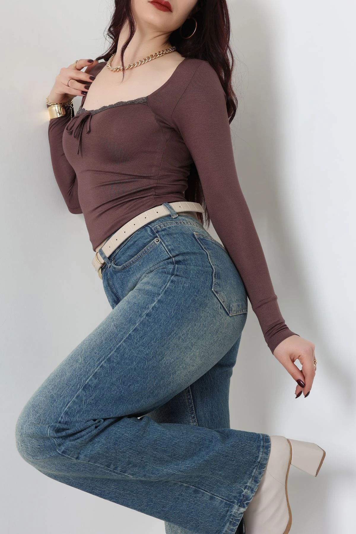 Dantel Detaylı Kare Yaka Viskon Body Kahve - 5504.599.