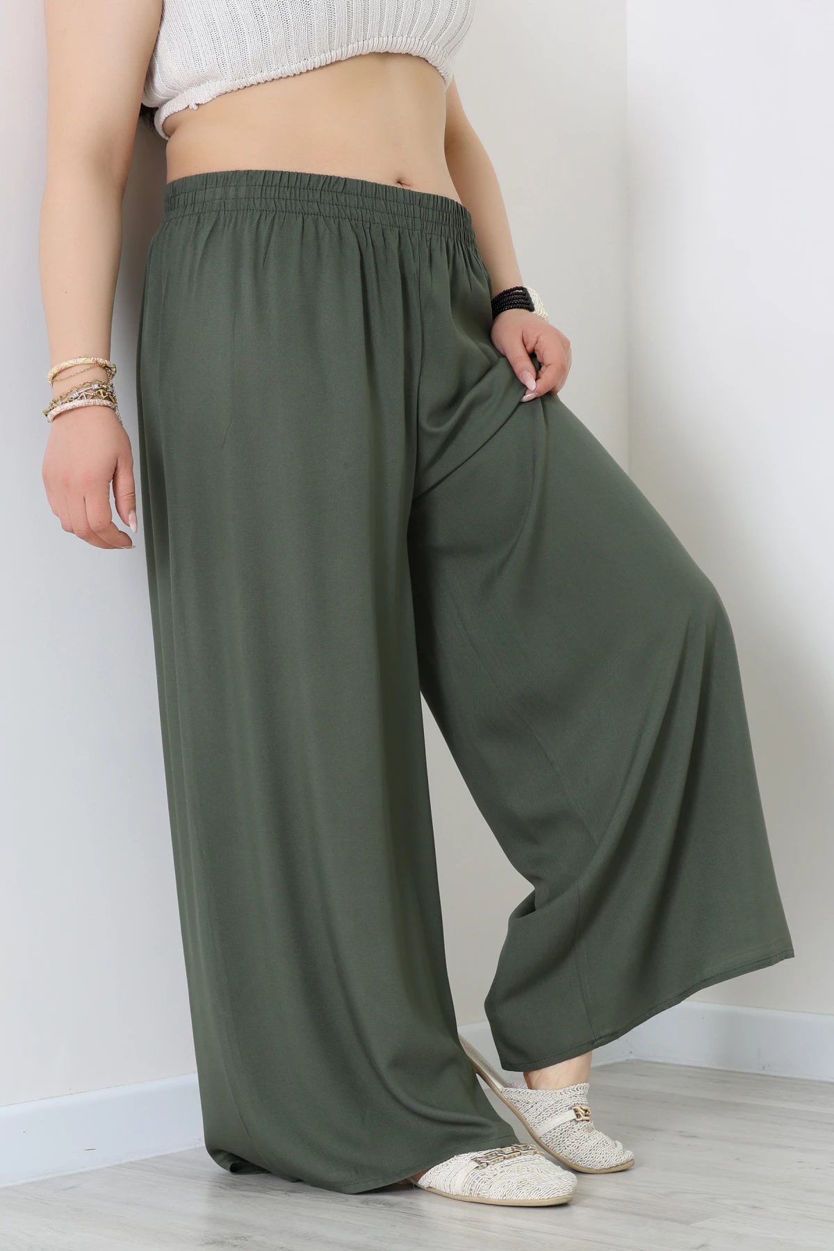 Battal Dokuma Viskon Pantolon Haki - 71111.1992.