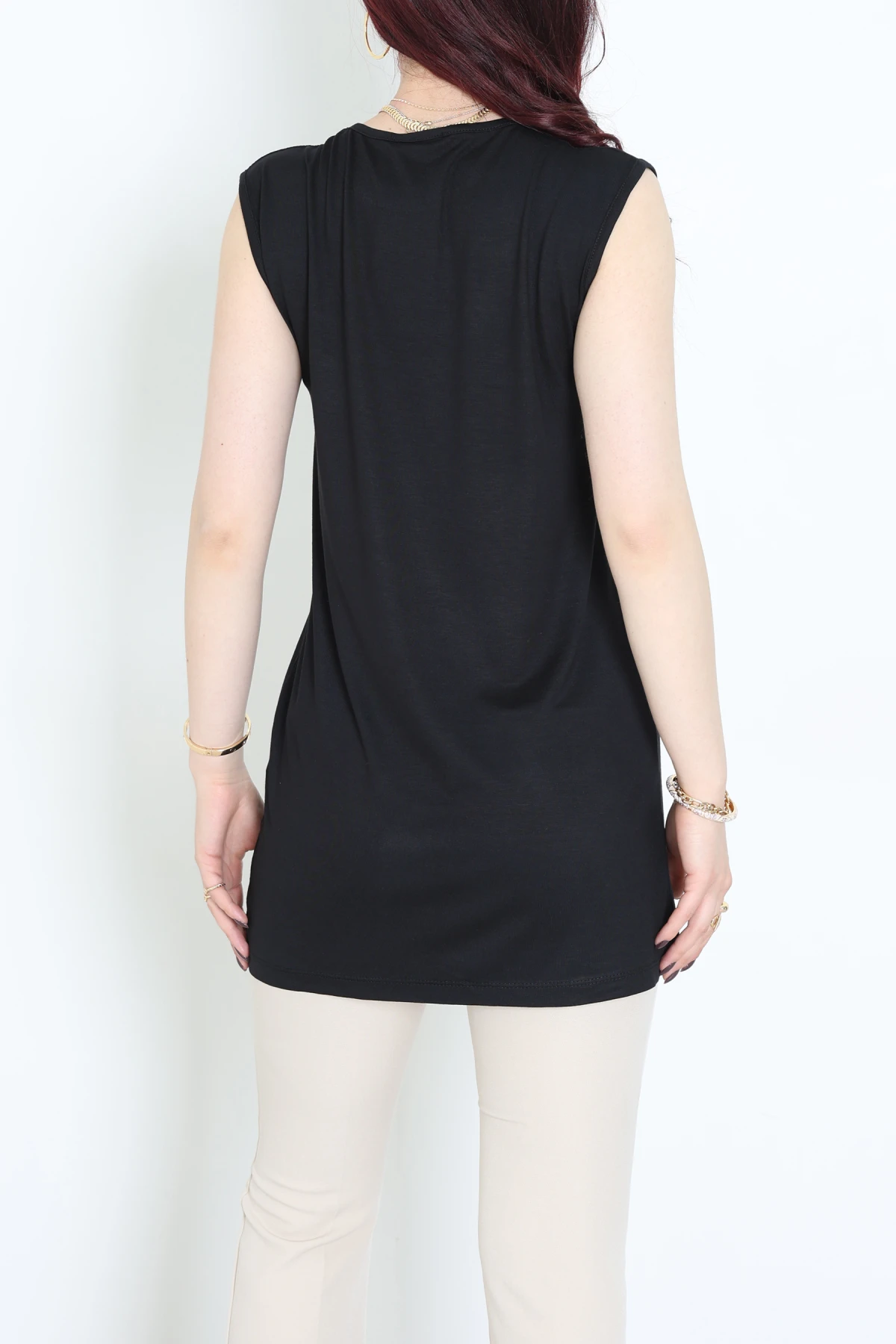 Bisiklet Yaka Sıfır Kollu Viskon Bluz Siyah - 71487.599.