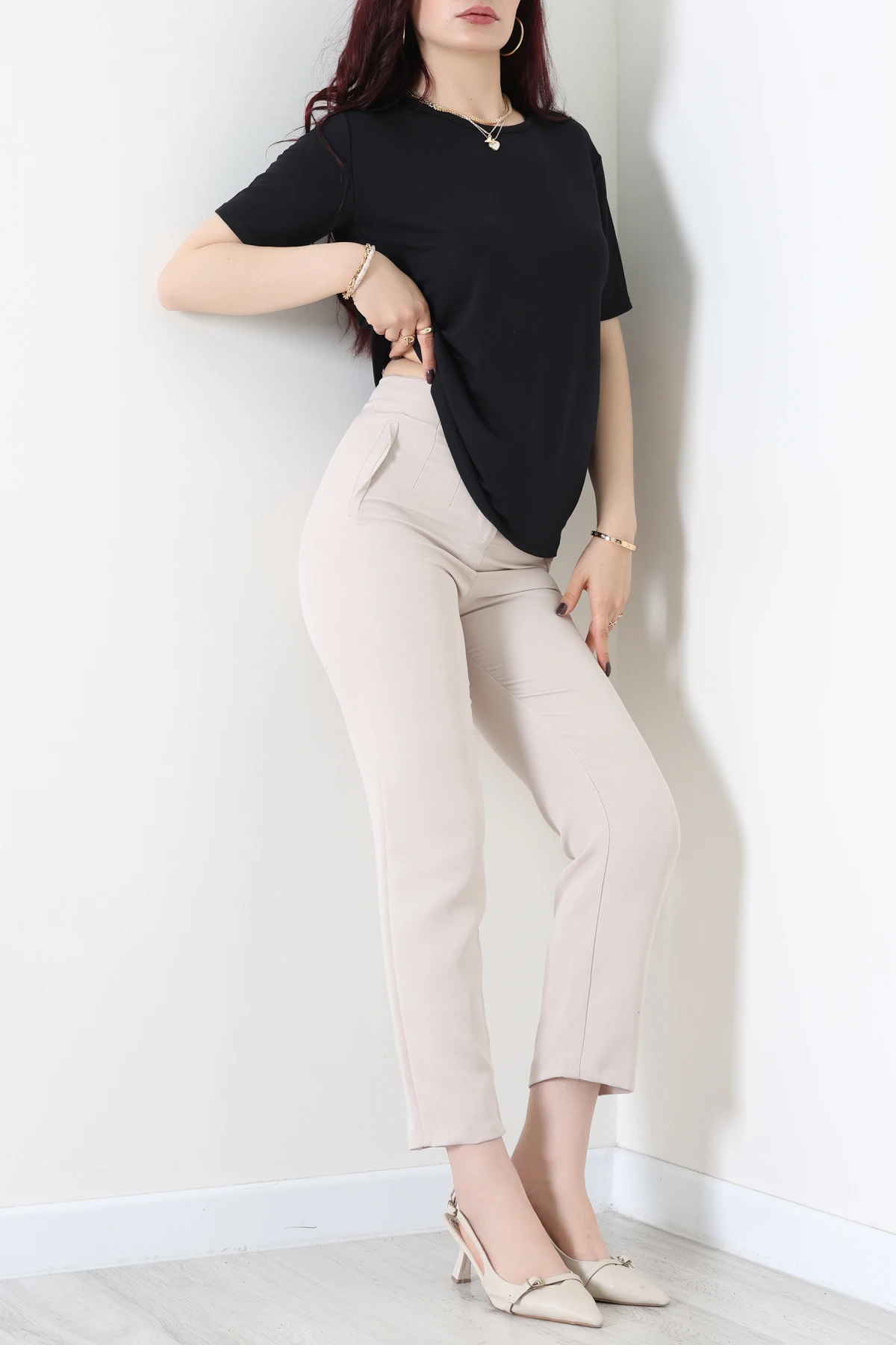 Bisiklet Yaka Kısa Kollu Viskon Bluz Siyah - 71488.599.