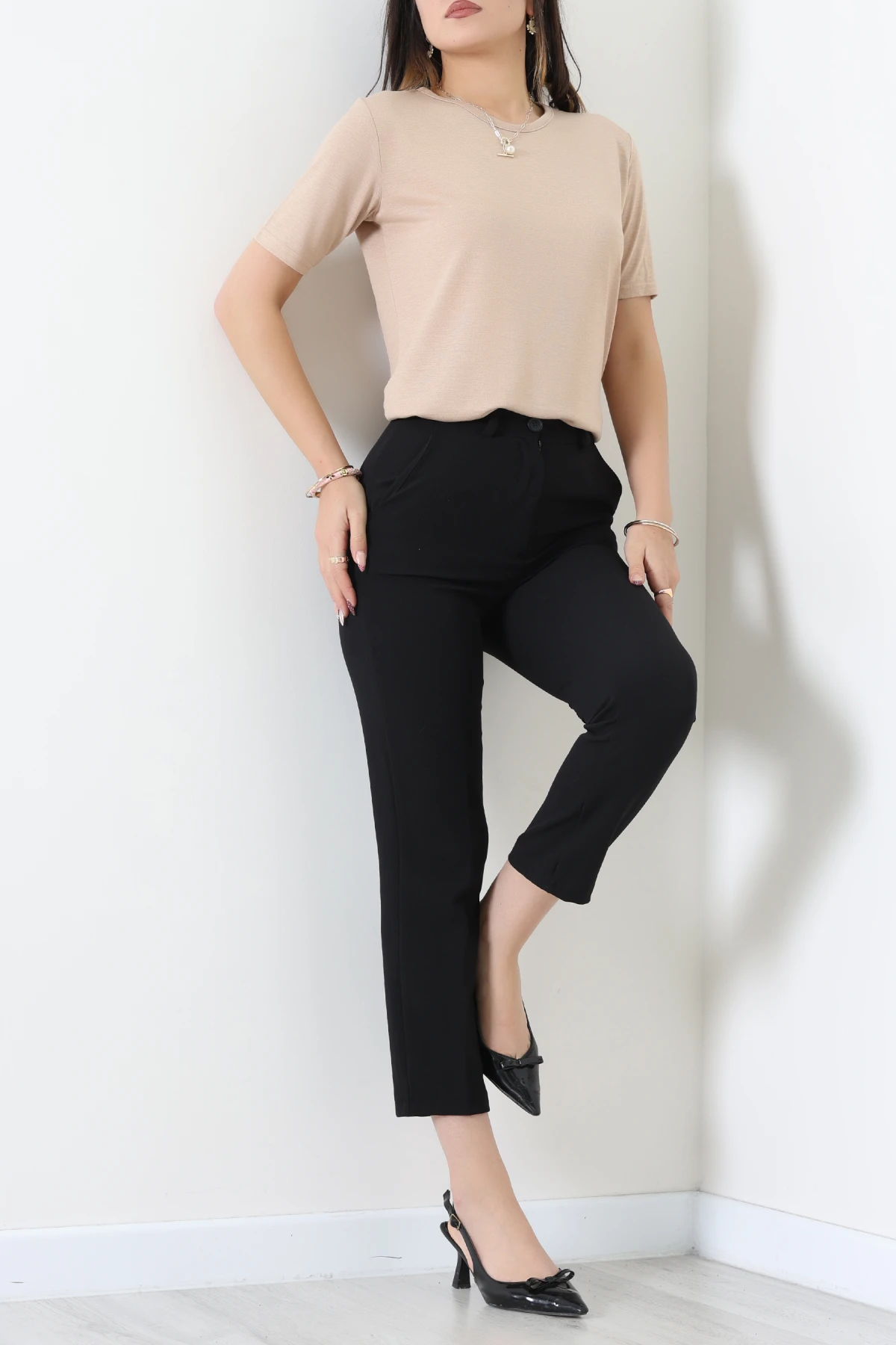 Bisiklet Yaka Kısa Kollu Viskon Bluz Bej - 71488.599.