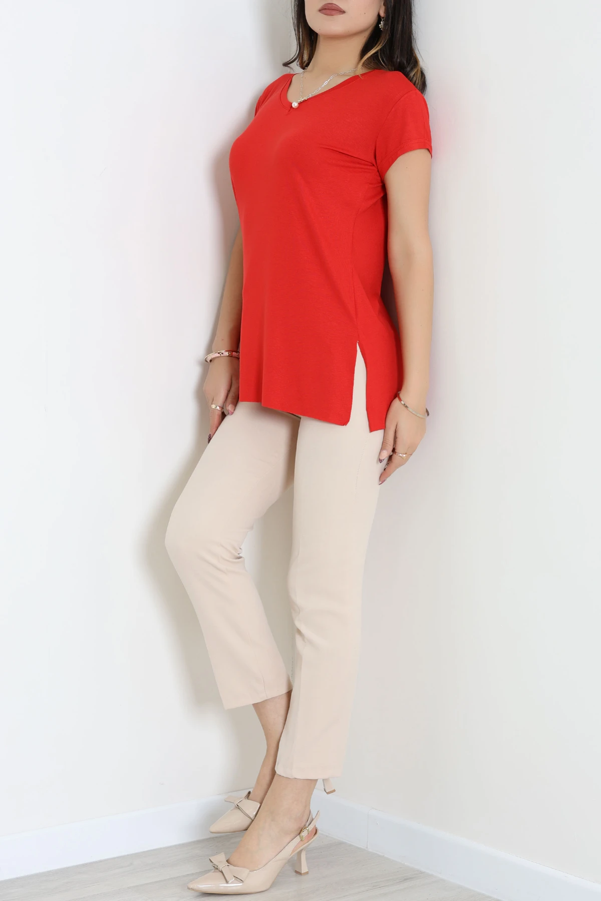 V Yaka Kısa Kollu Viskon Bluz Kırmızı - 71489.599.