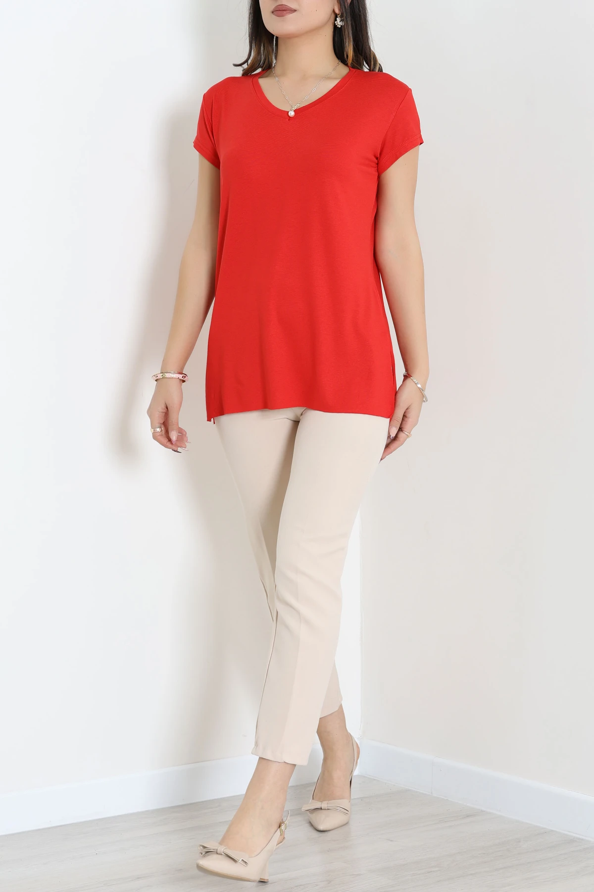 V Yaka Kısa Kollu Viskon Bluz Kırmızı - 71489.599.