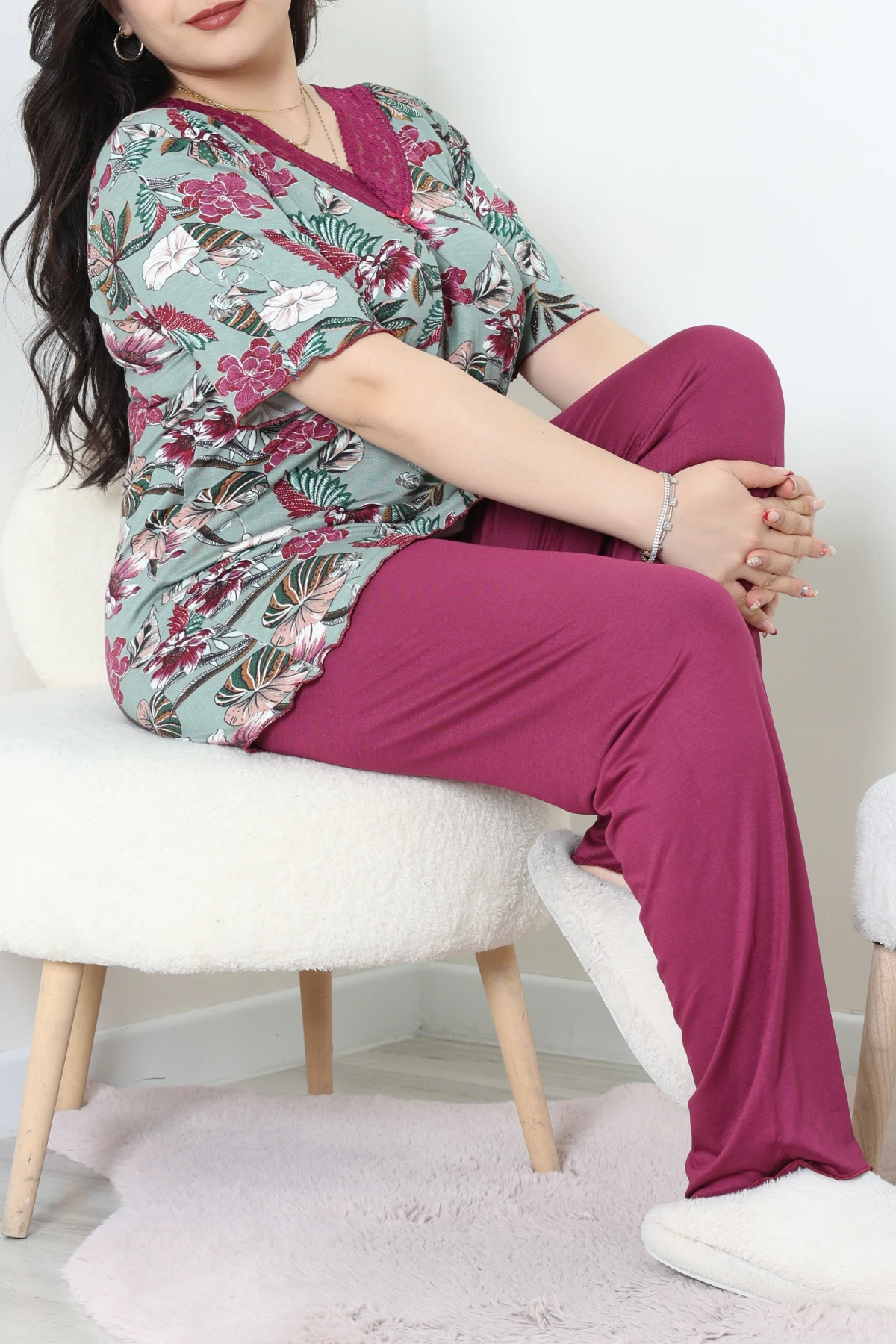 Büyük Beden Dantelli Pijama Takımı Çağla - 71500.1773.