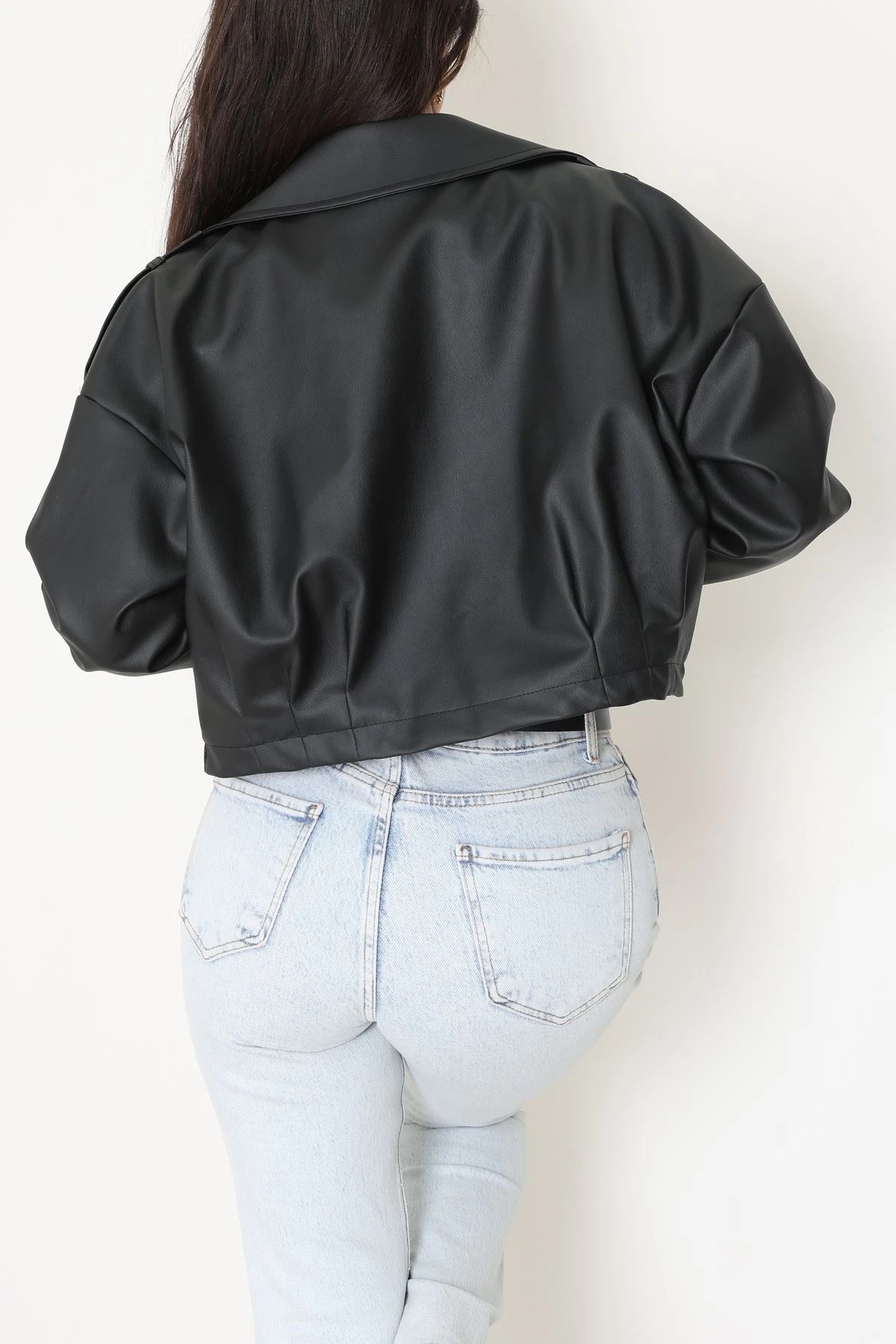 Astarlı Deri Ceket Siyah - 8770.179.